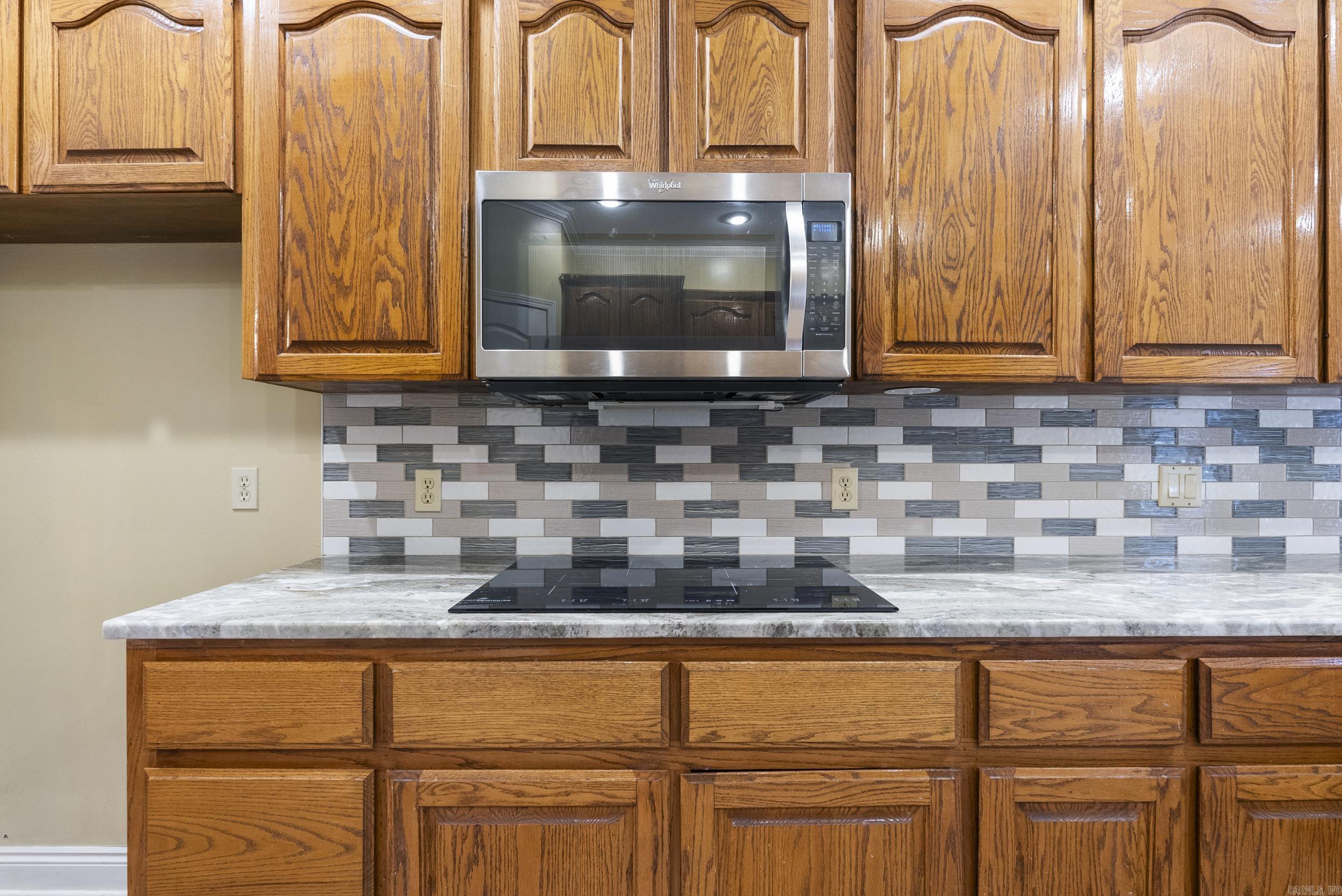 WOODLAND SPRINGS - Residential