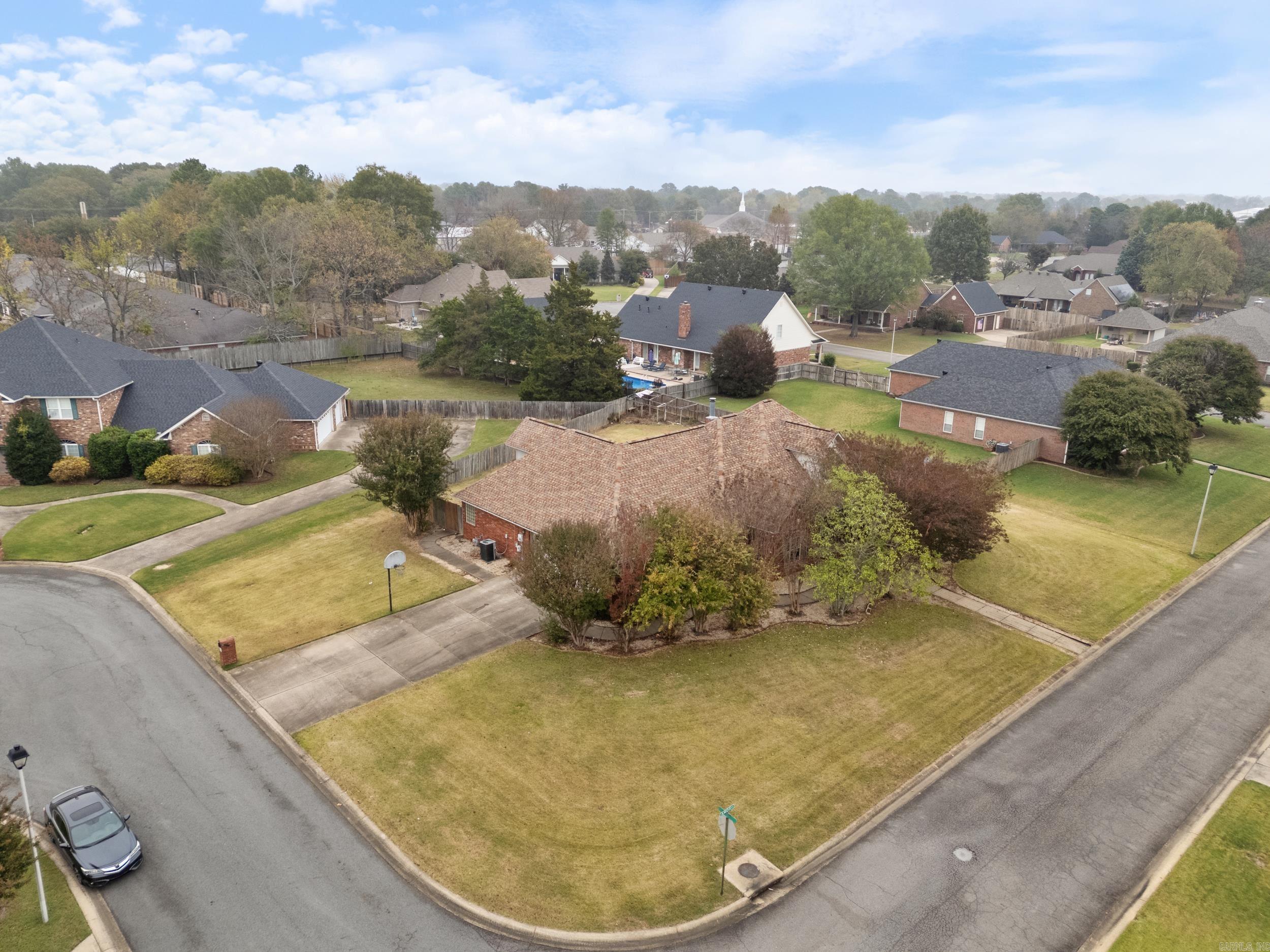 WOODLAND SPRINGS - Residential