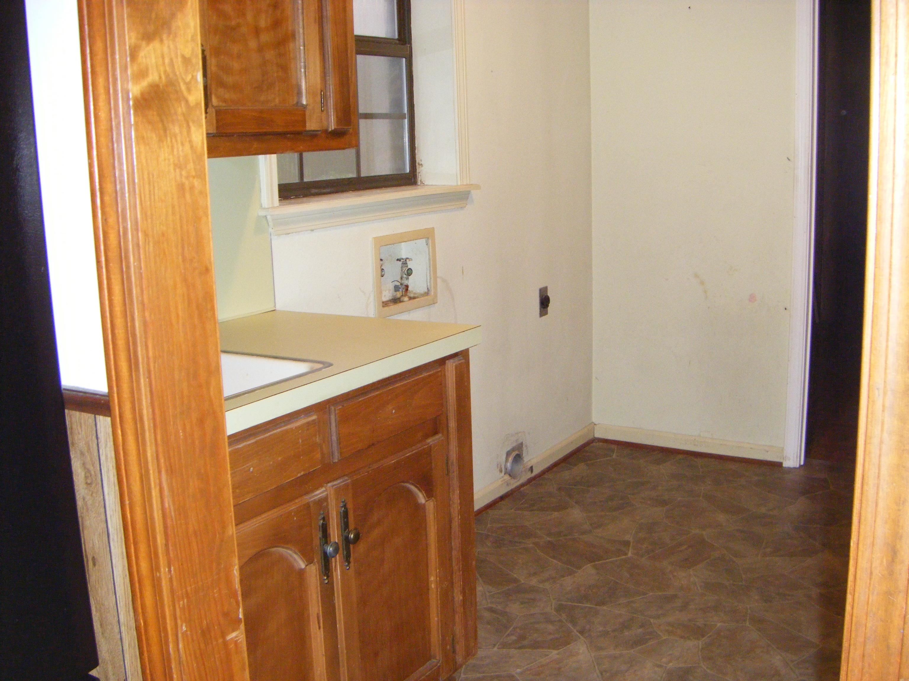 PINE HILLS PARK ADDN - Residential