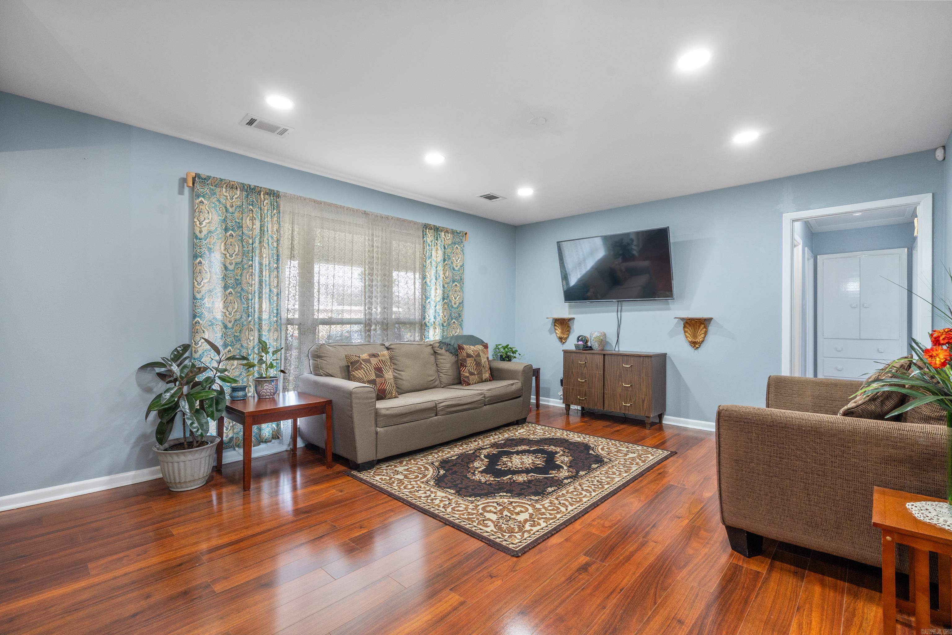 Sherman Mann - Residential