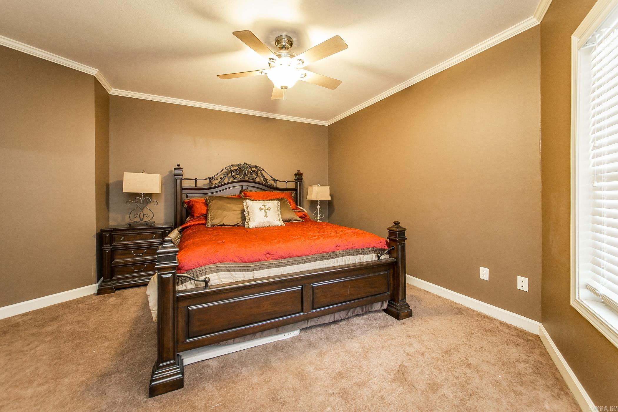 EAST SHORES AT TANNENBAUM - Residential