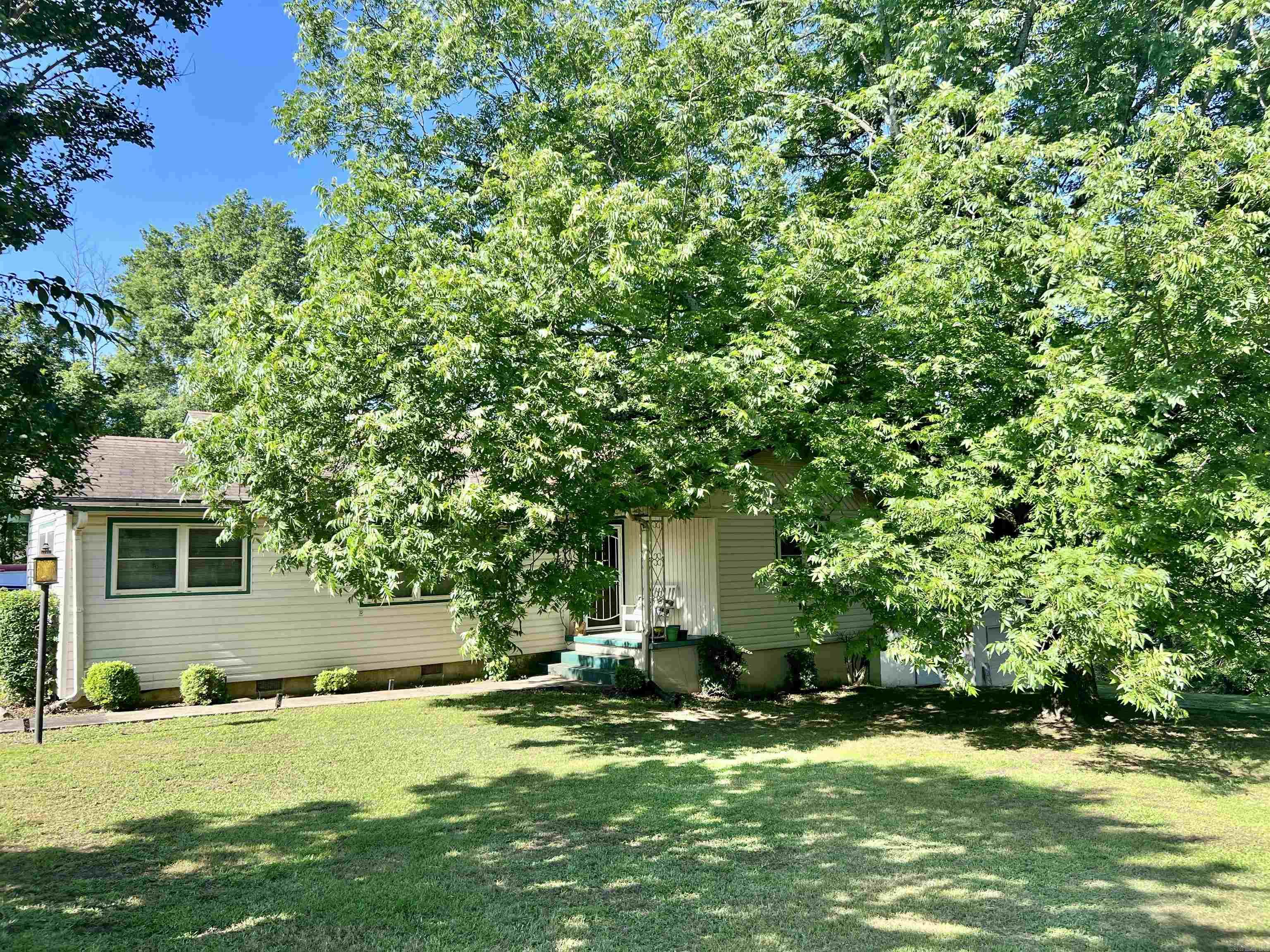 BURROUGHS, J.H. - Residential