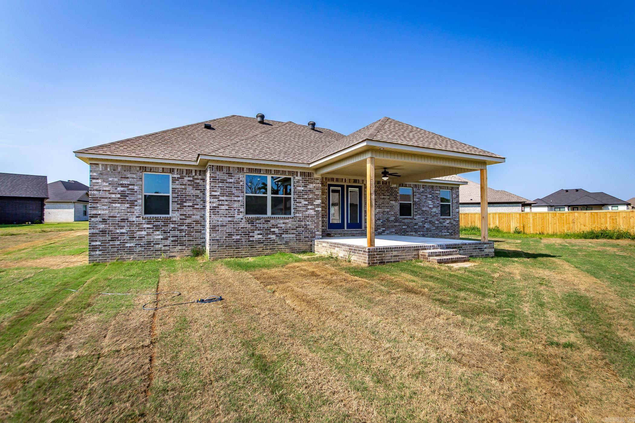 JAXON TERRACE - Residential