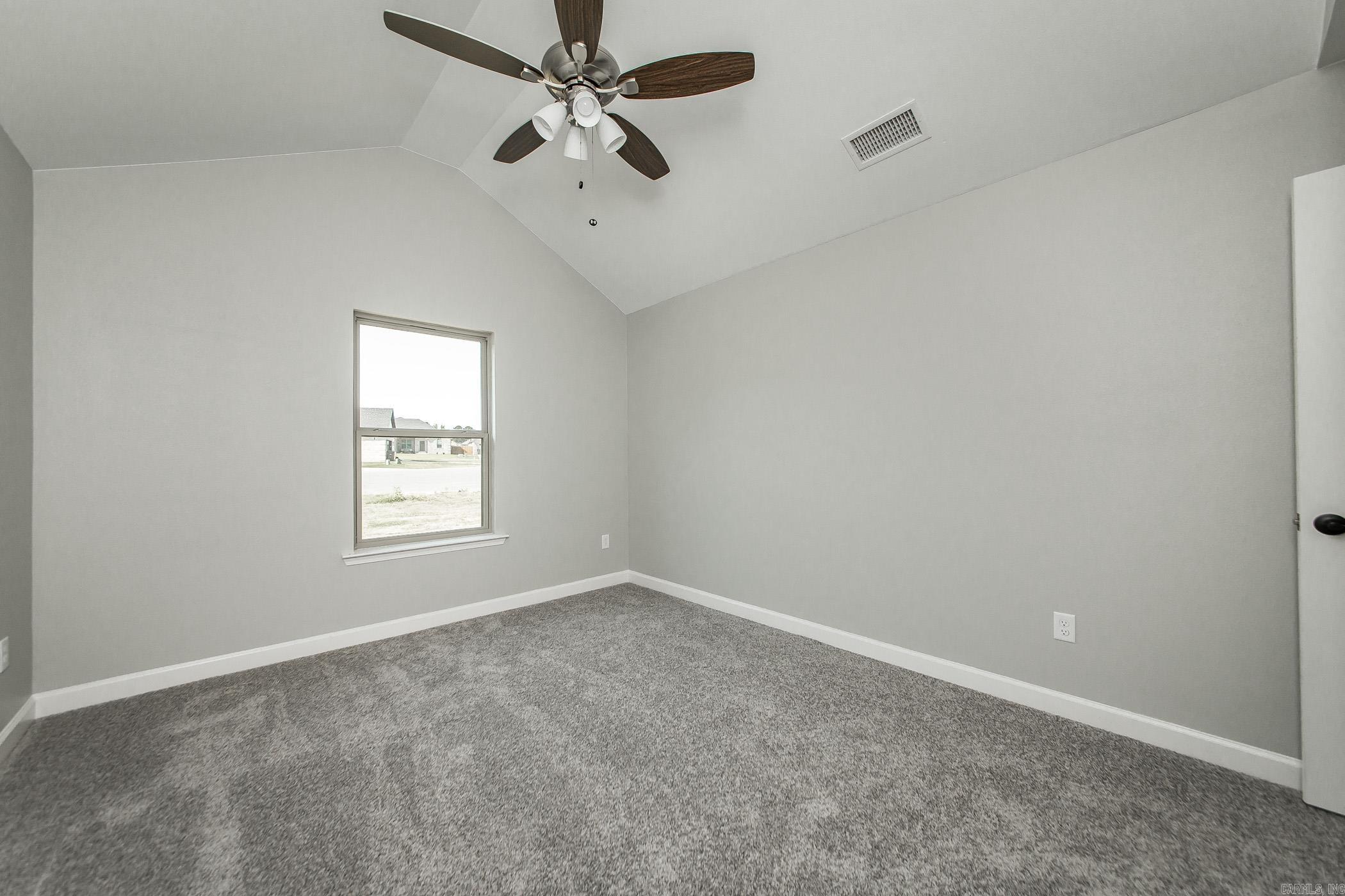 JAXON TERRACE - Residential