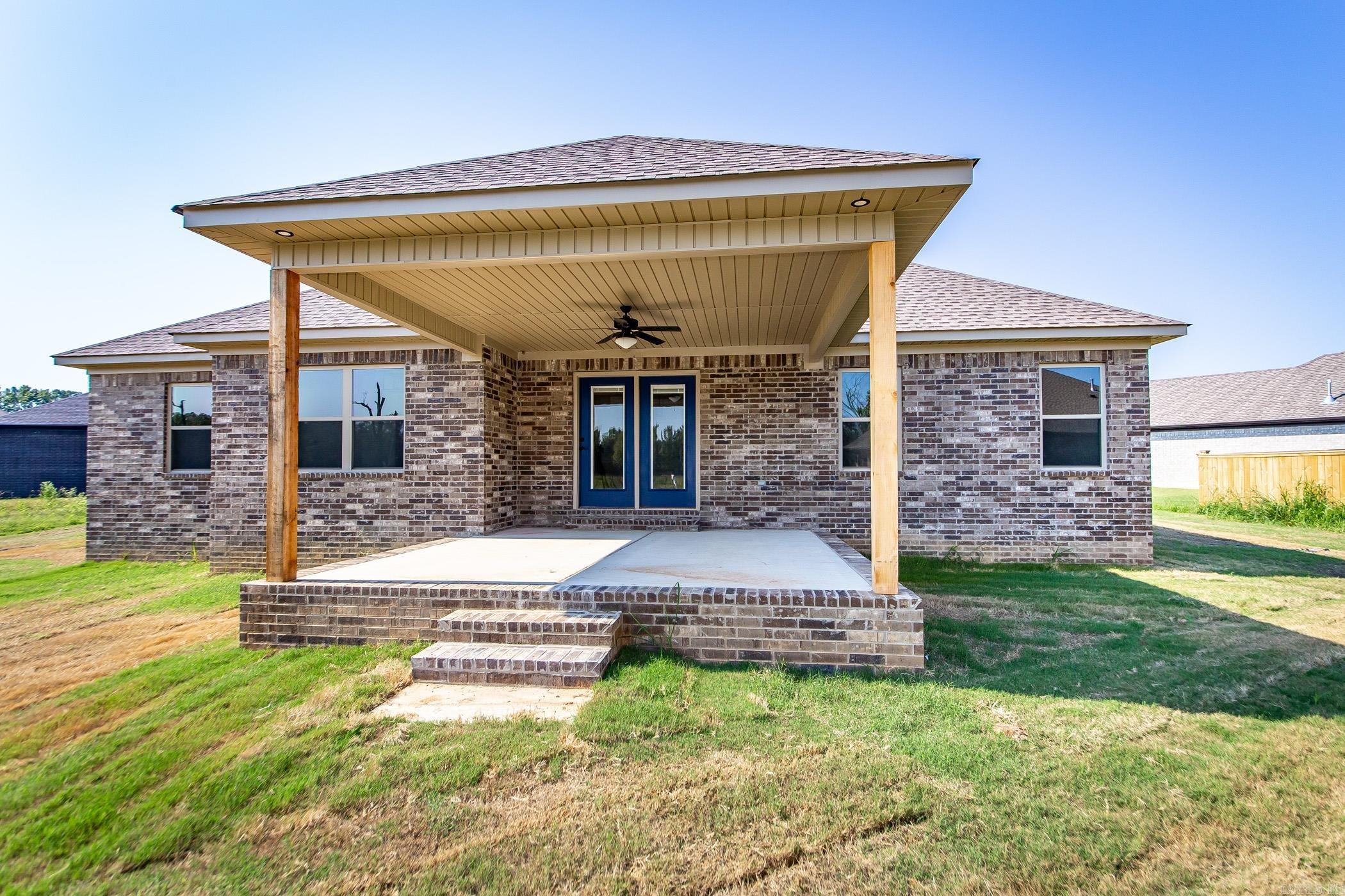 JAXON TERRACE - Residential