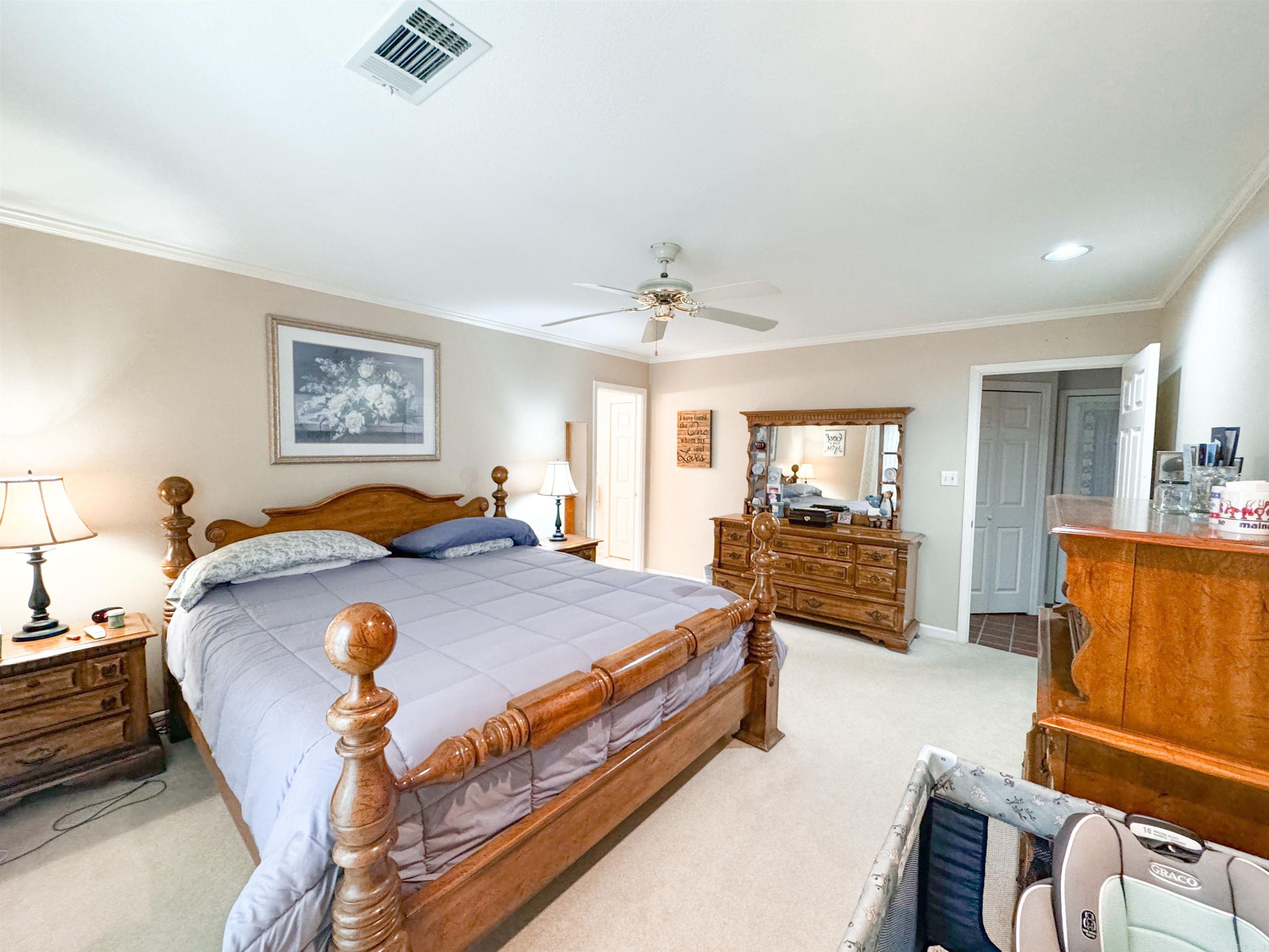 River Oaks Estates - Residential