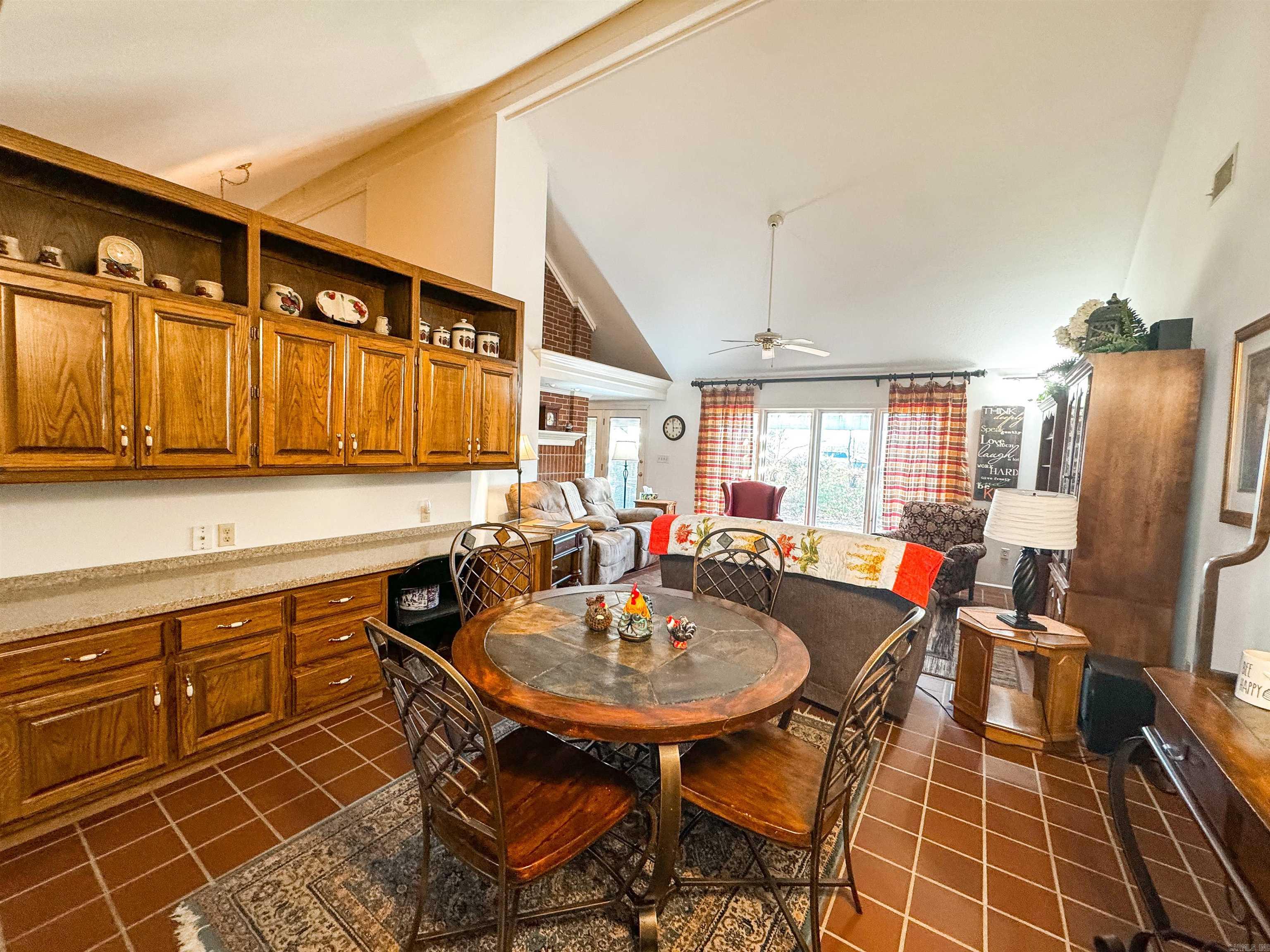 River Oaks Estates - Residential