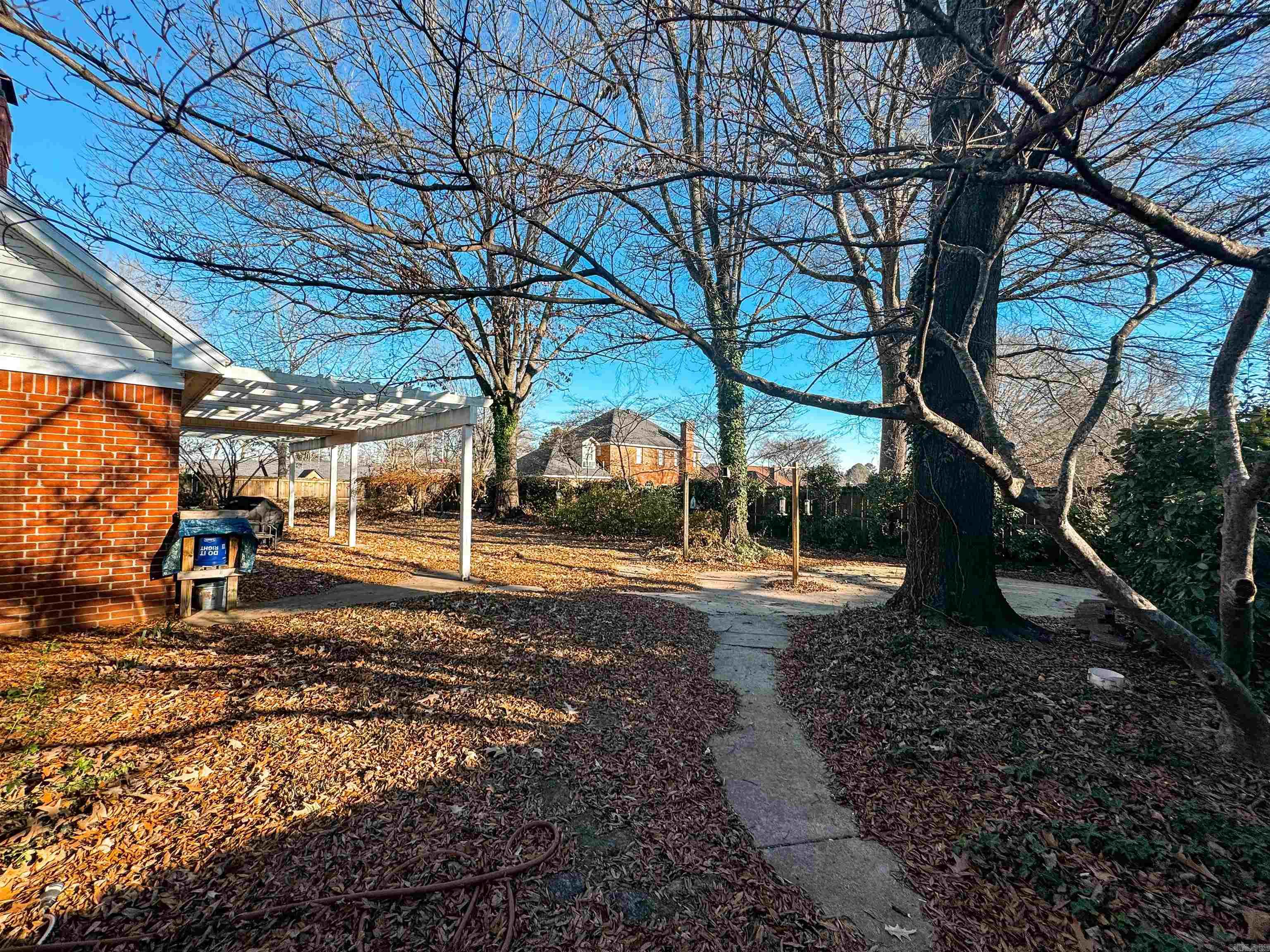 River Oaks Estates - Residential