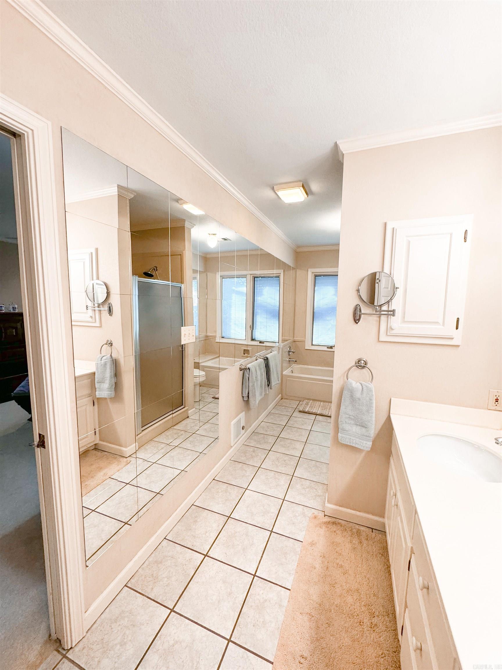 River Oaks Estates - Residential