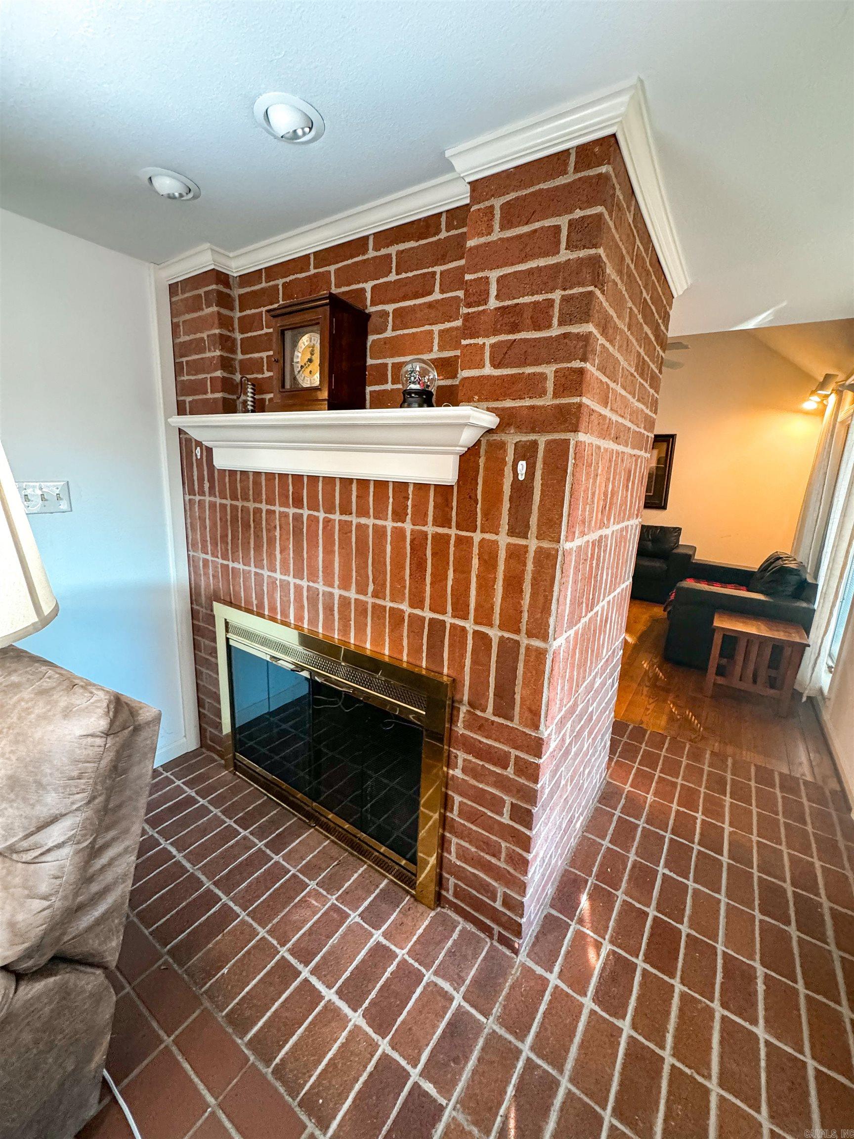 River Oaks Estates - Residential