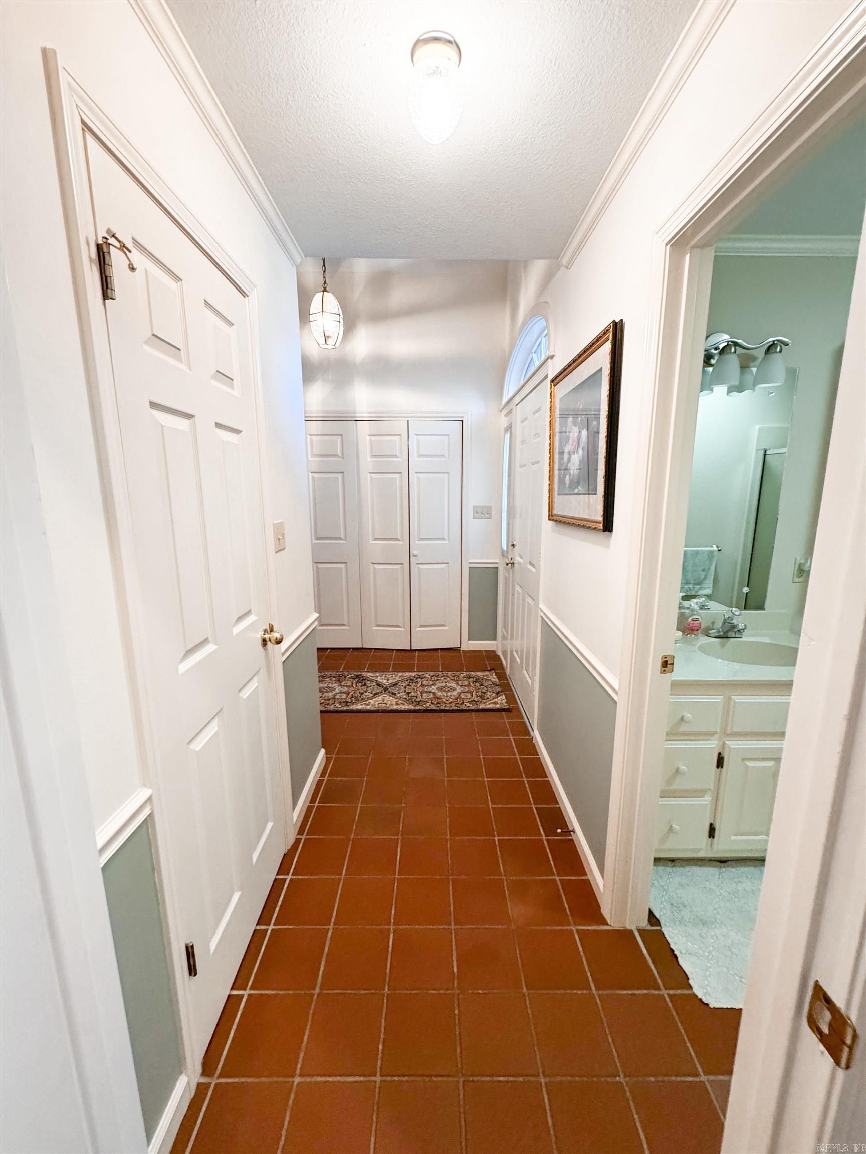 River Oaks Estates - Residential