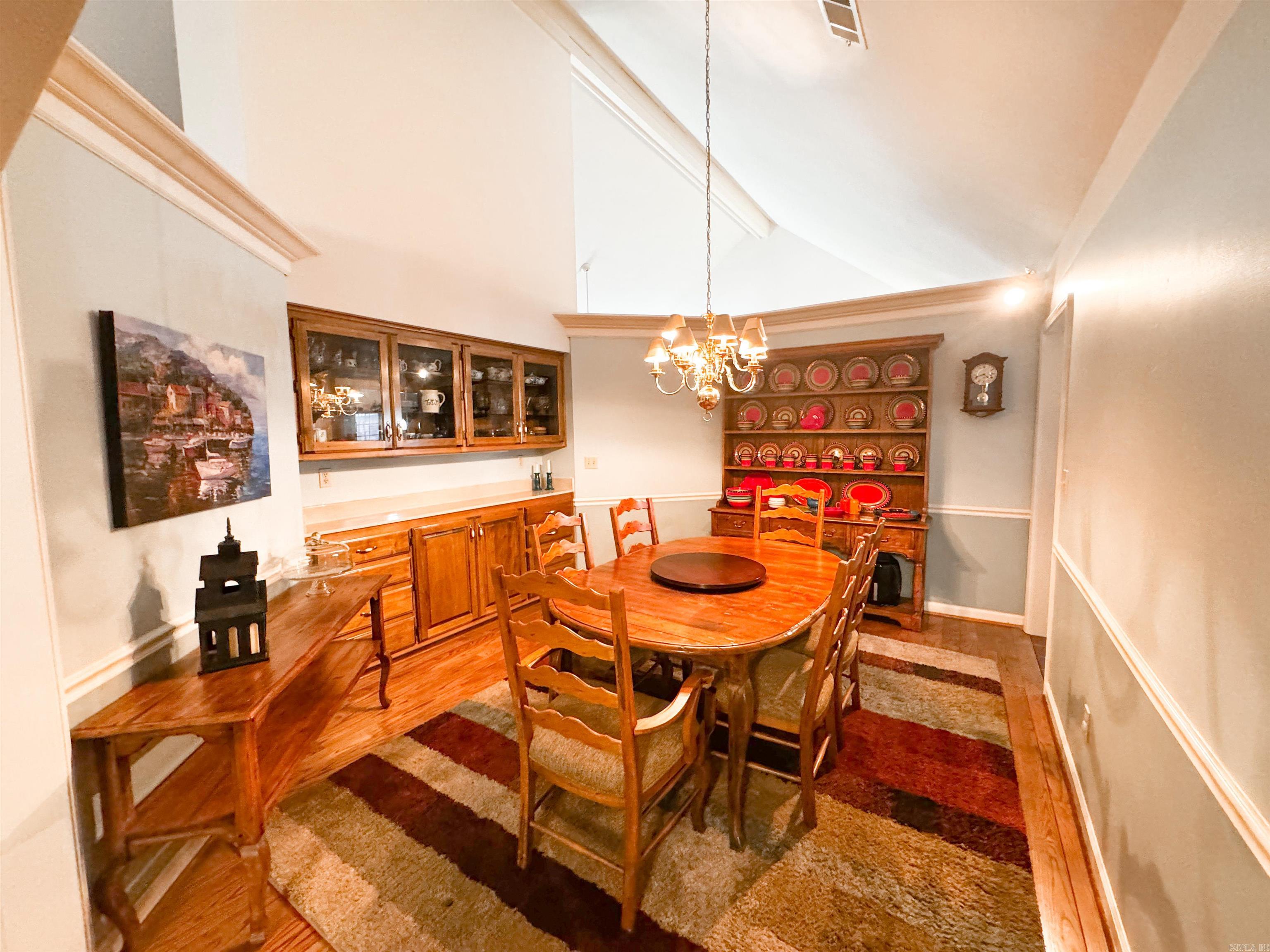 River Oaks Estates - Residential