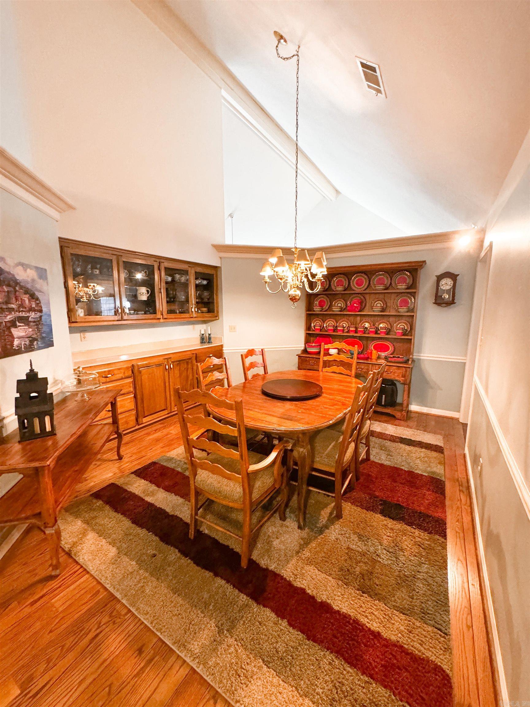 River Oaks Estates - Residential