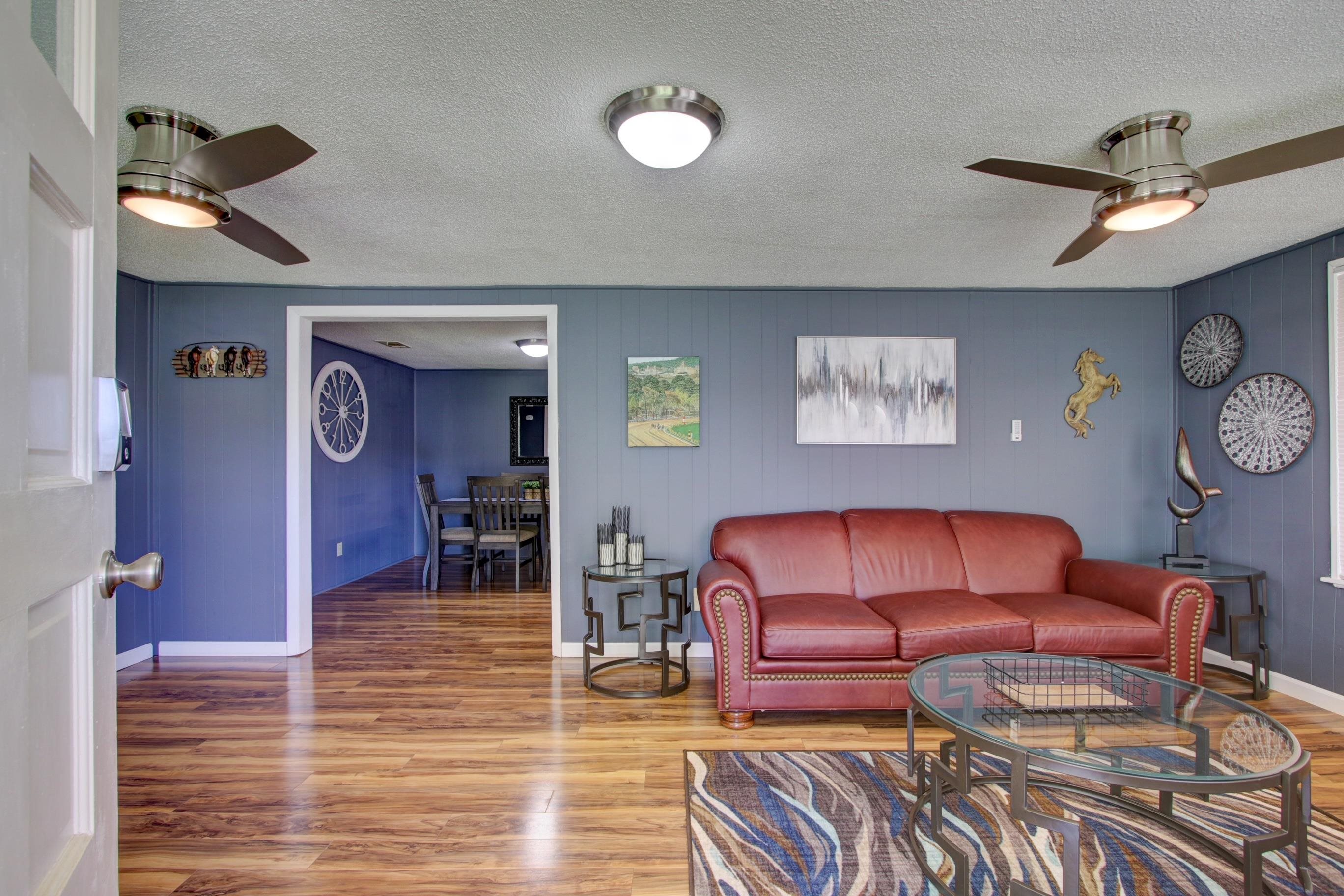 UNPLATTED ACREAGE - Residential