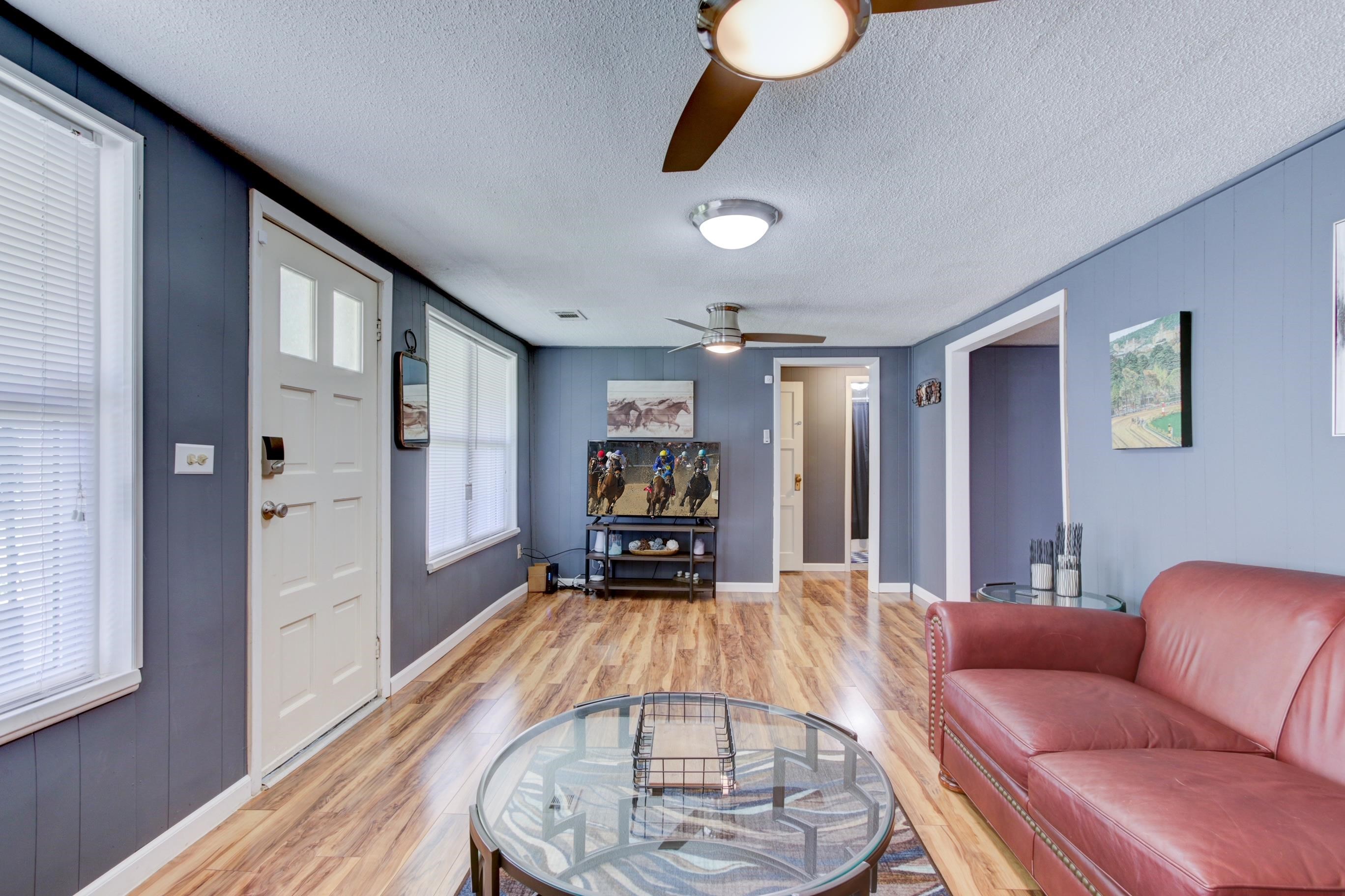 UNPLATTED ACREAGE - Residential