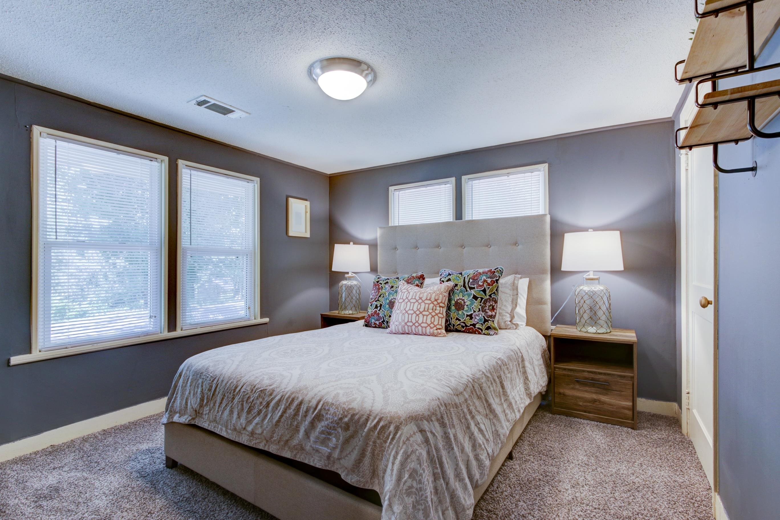 UNPLATTED ACREAGE - Residential