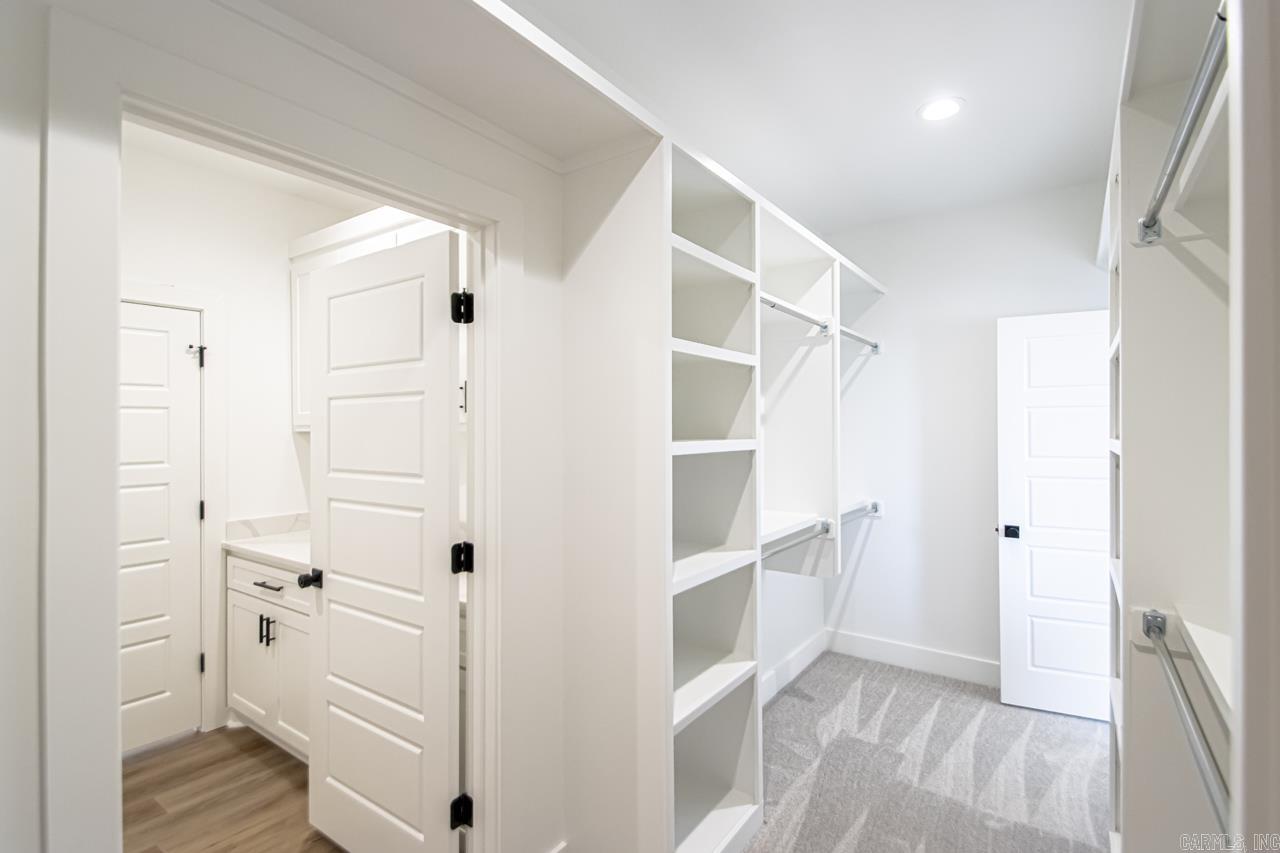 CORAL RIDGE - Residential