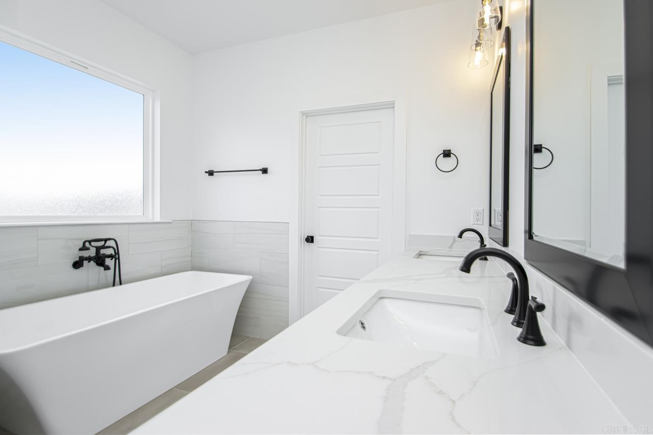 CORAL RIDGE - Residential