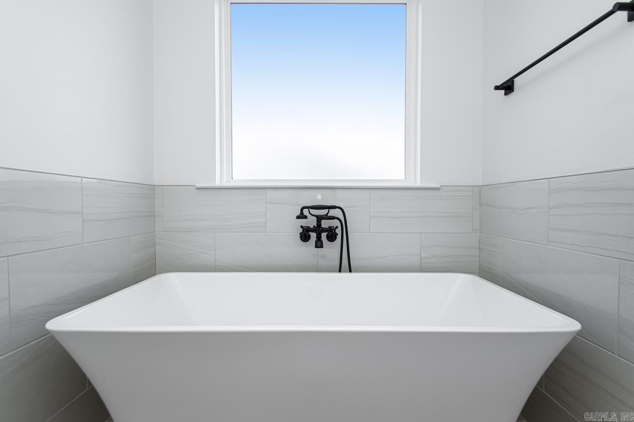 CORAL RIDGE - Residential