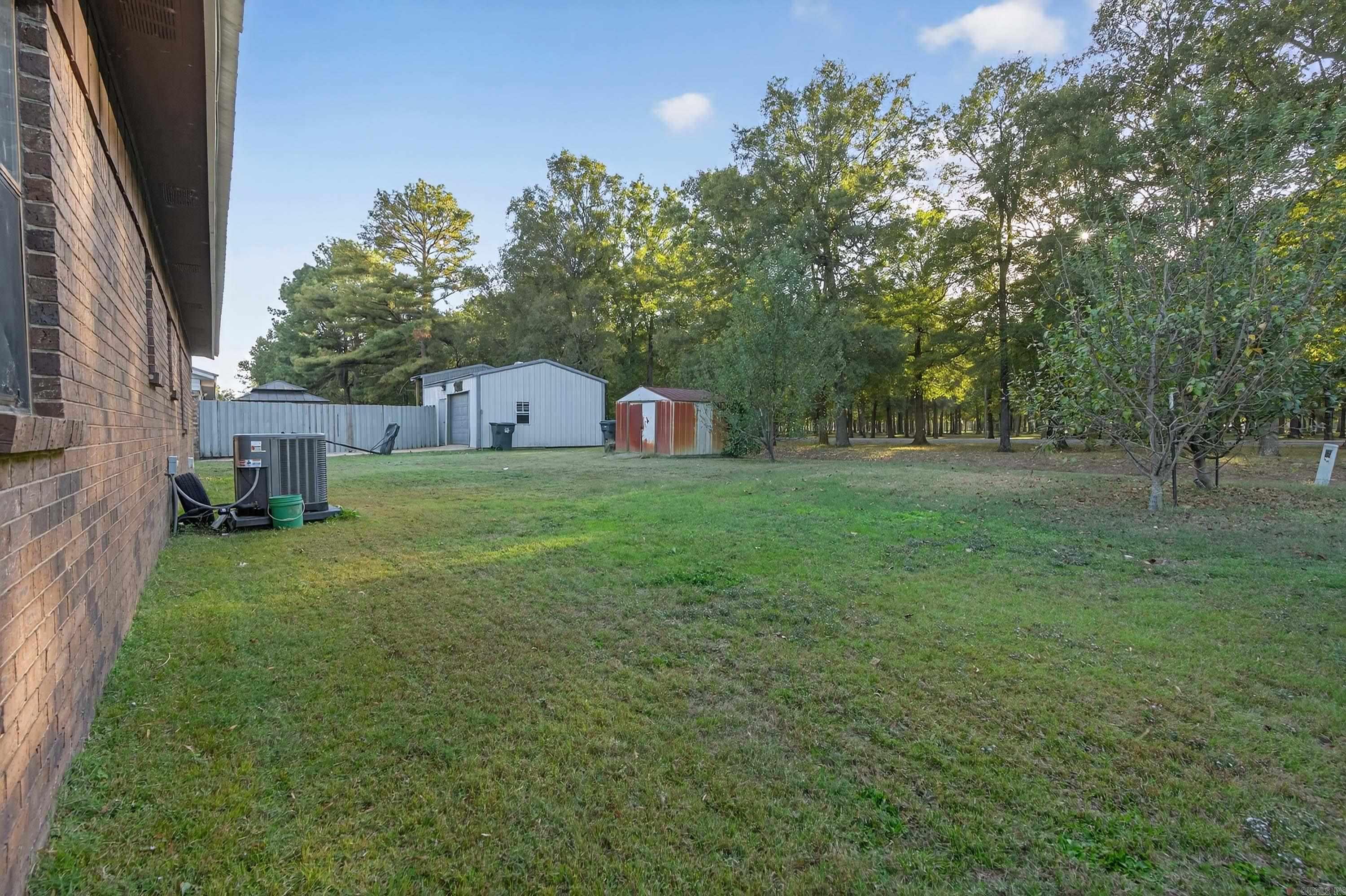 WOODLAND ACRES - Residential