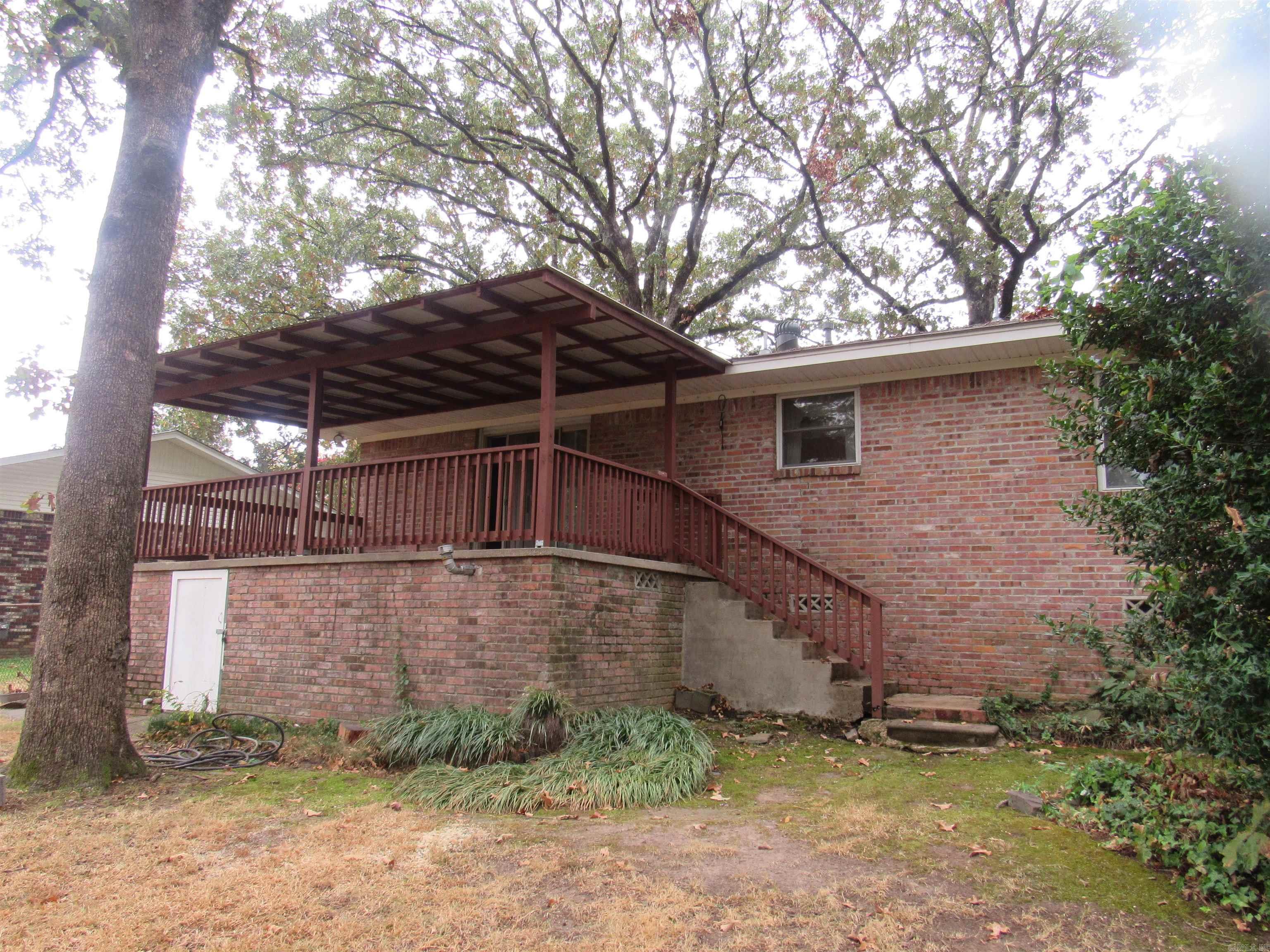 LAKEWOOD - Residential