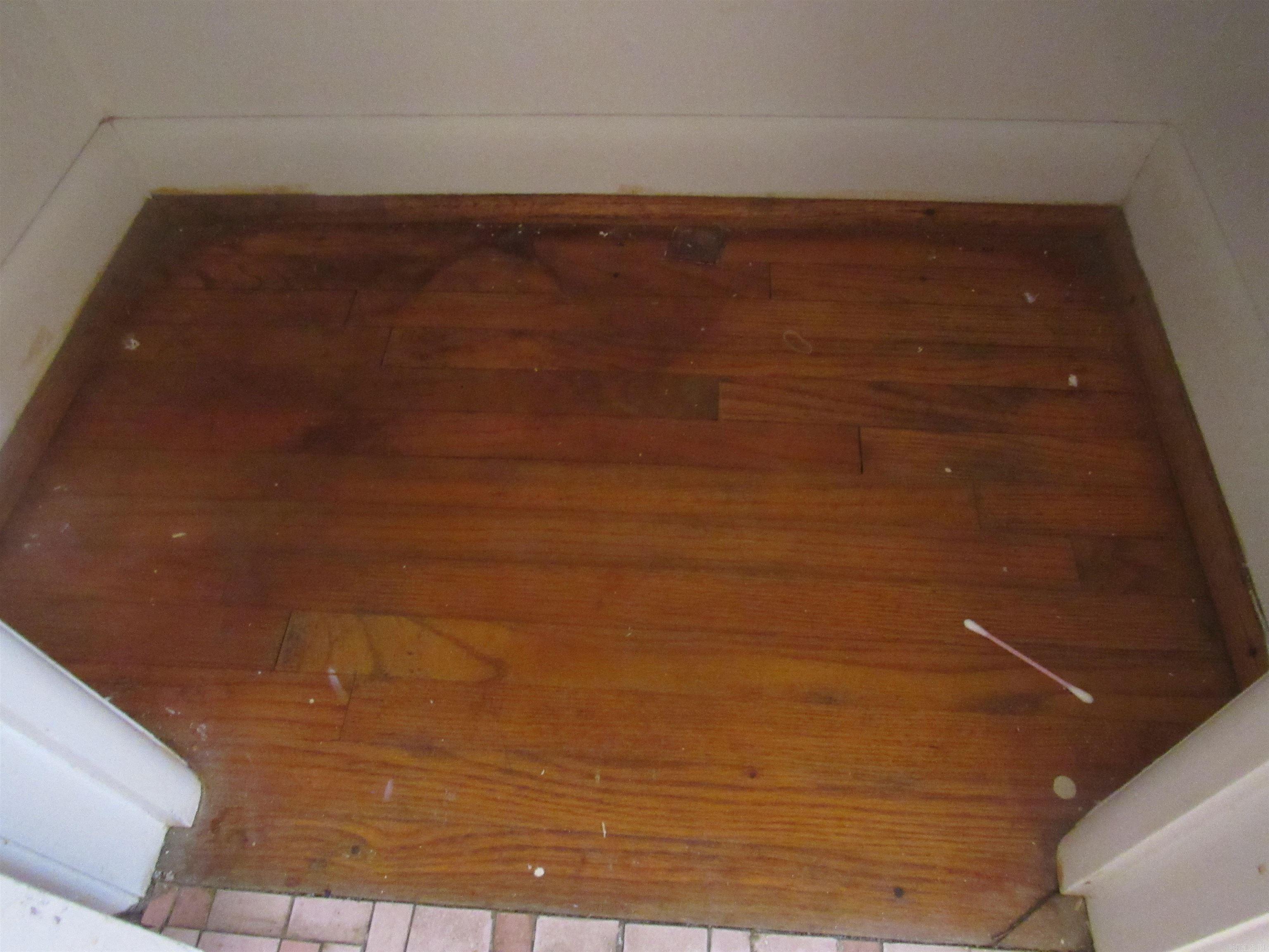 LAKEWOOD - Residential