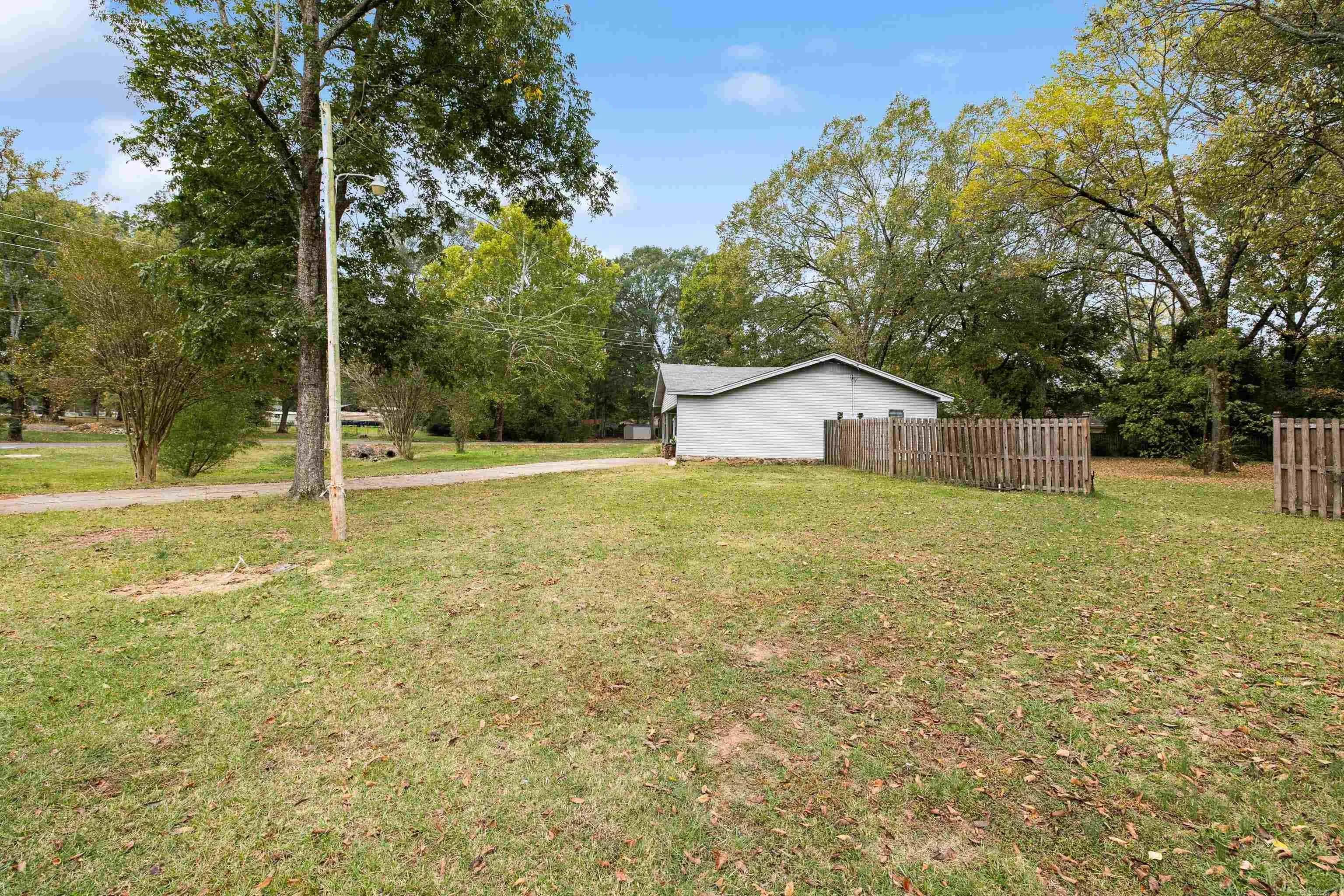 Benton, Arkansas 72019, United States, 3 Bedrooms Bedrooms, ,2 BathroomsBathrooms,Residential,Active,234949