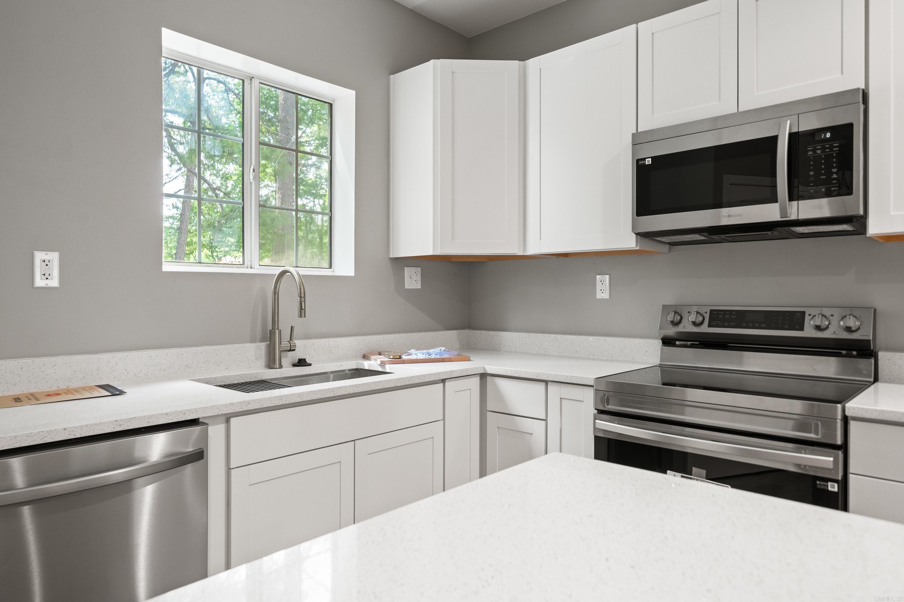 MOORES ADDITION TO SHS - Residential