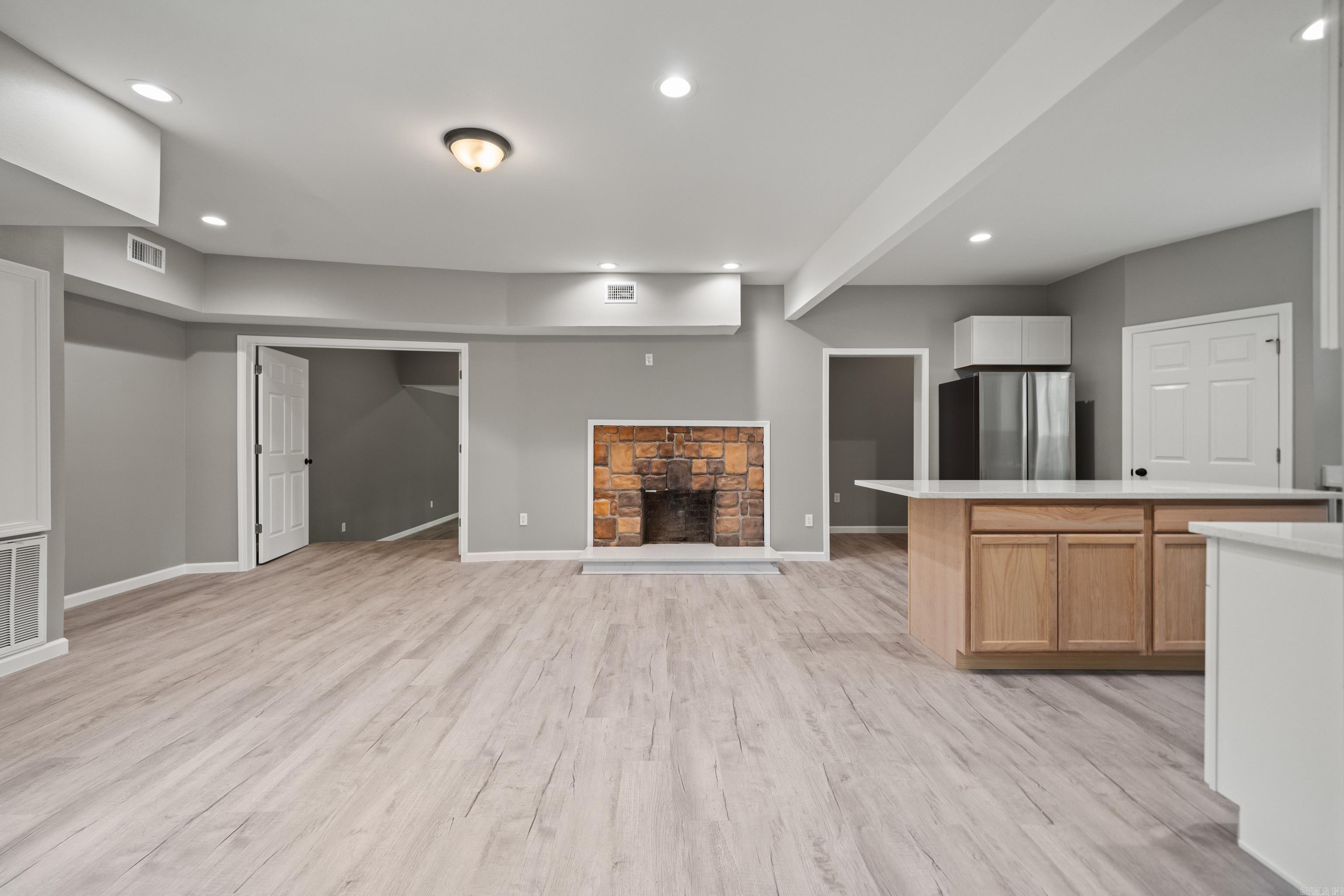 MOORES ADDITION TO SHS - Residential