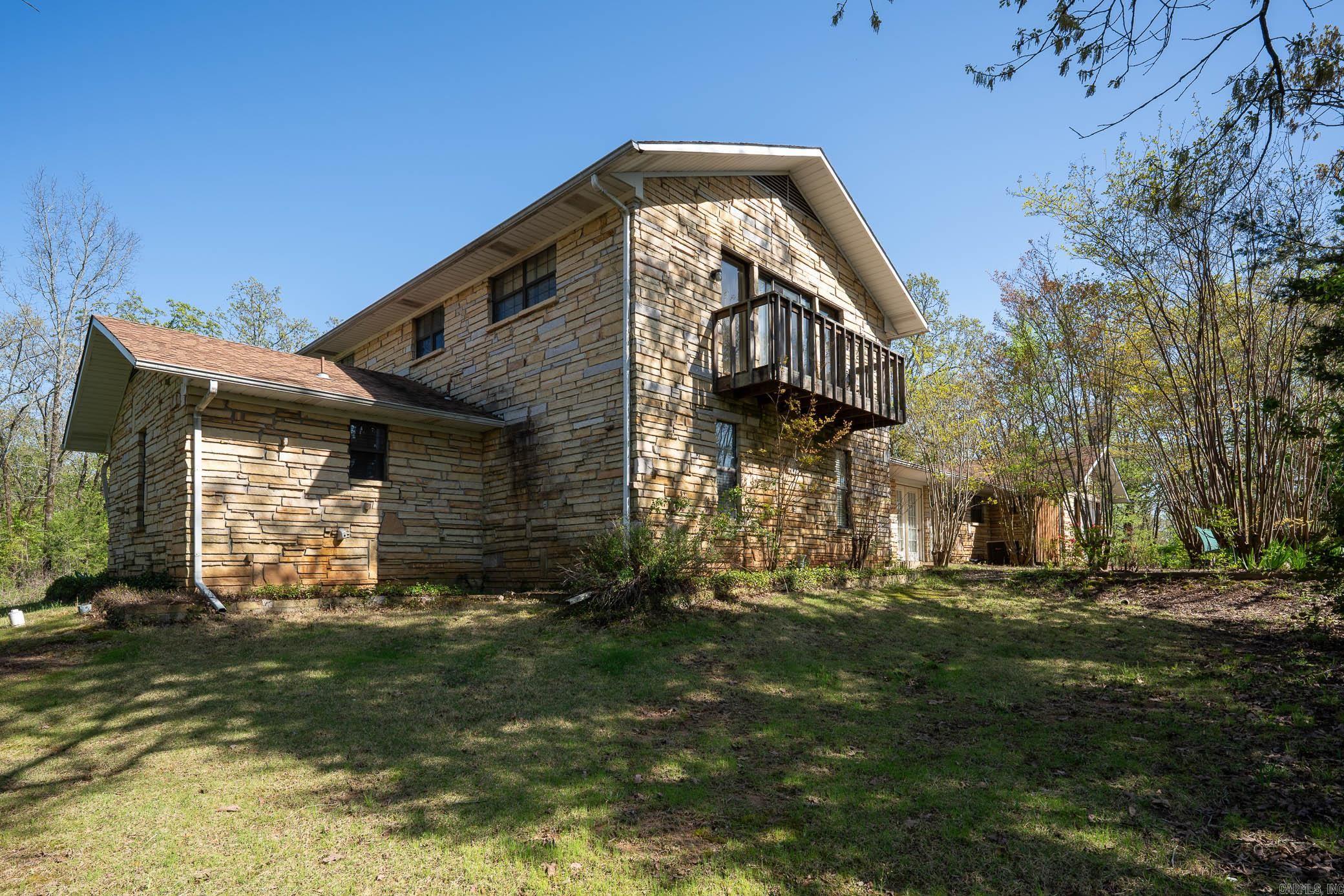 HAPPY VALLEY - Residential