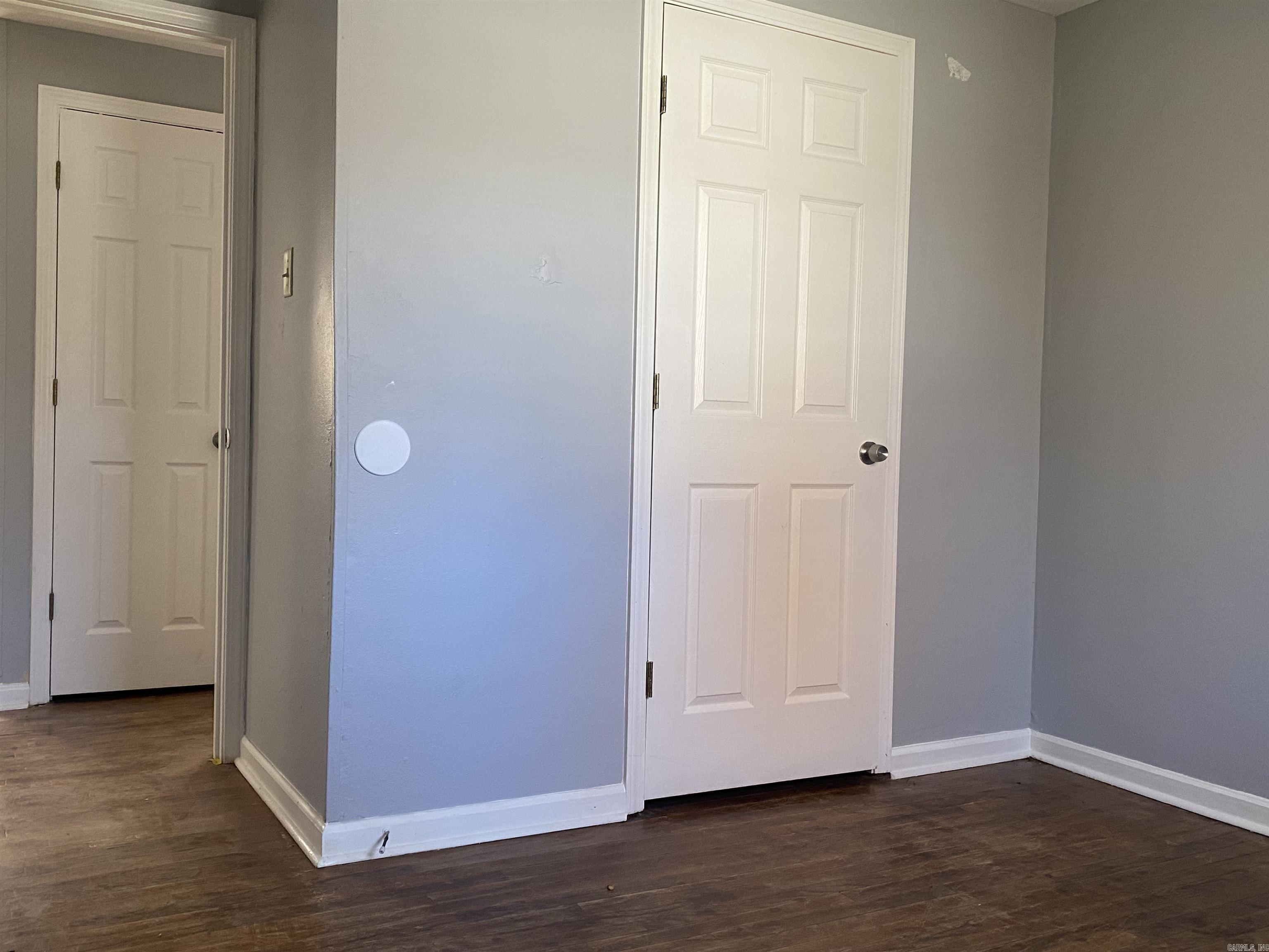 Barrow John 5L - Residential Lease