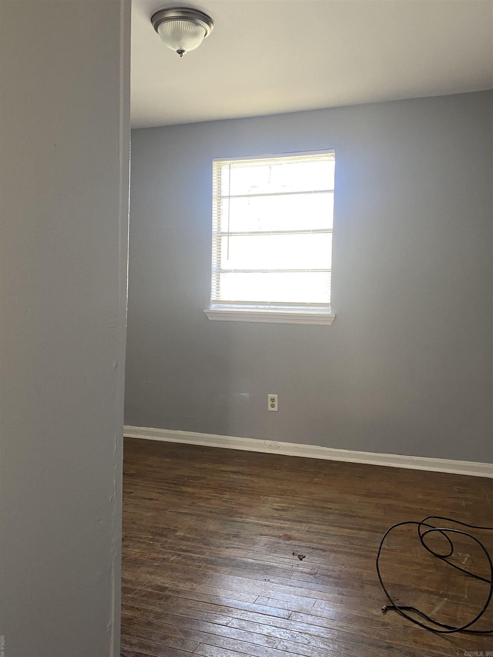 Barrow John 5L - Residential Lease