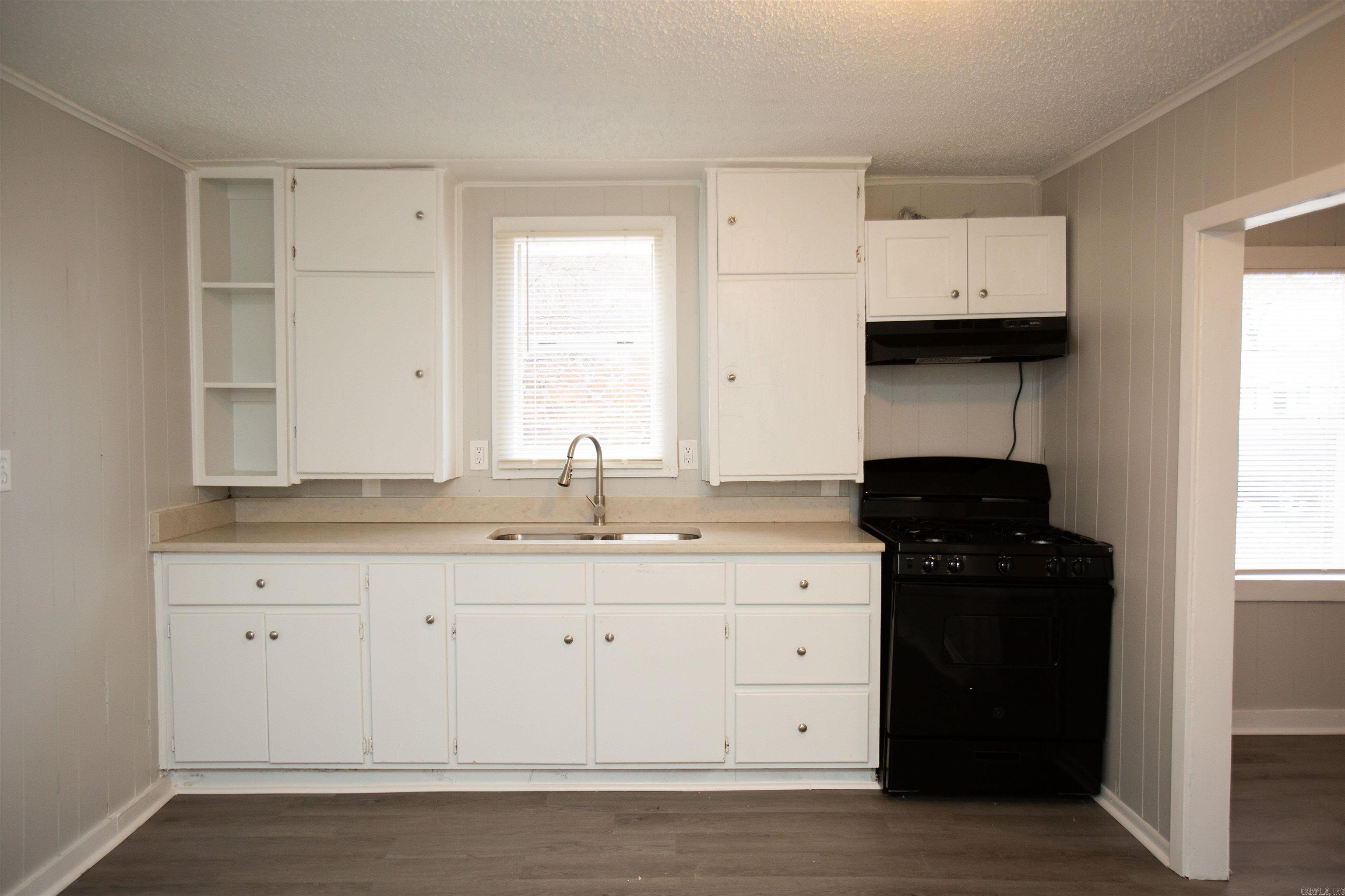 Machins - Residential Lease