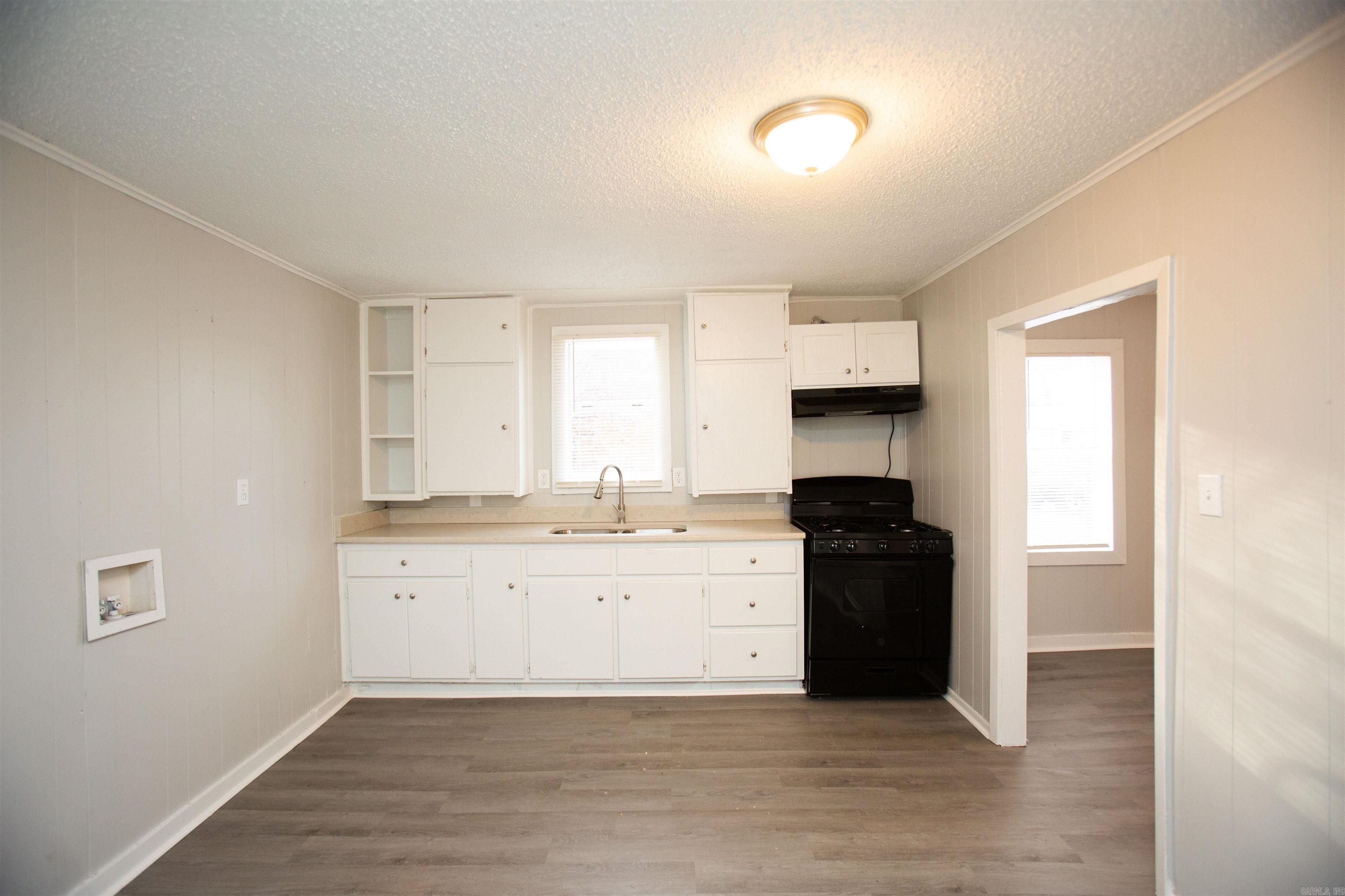 Machins - Residential Lease