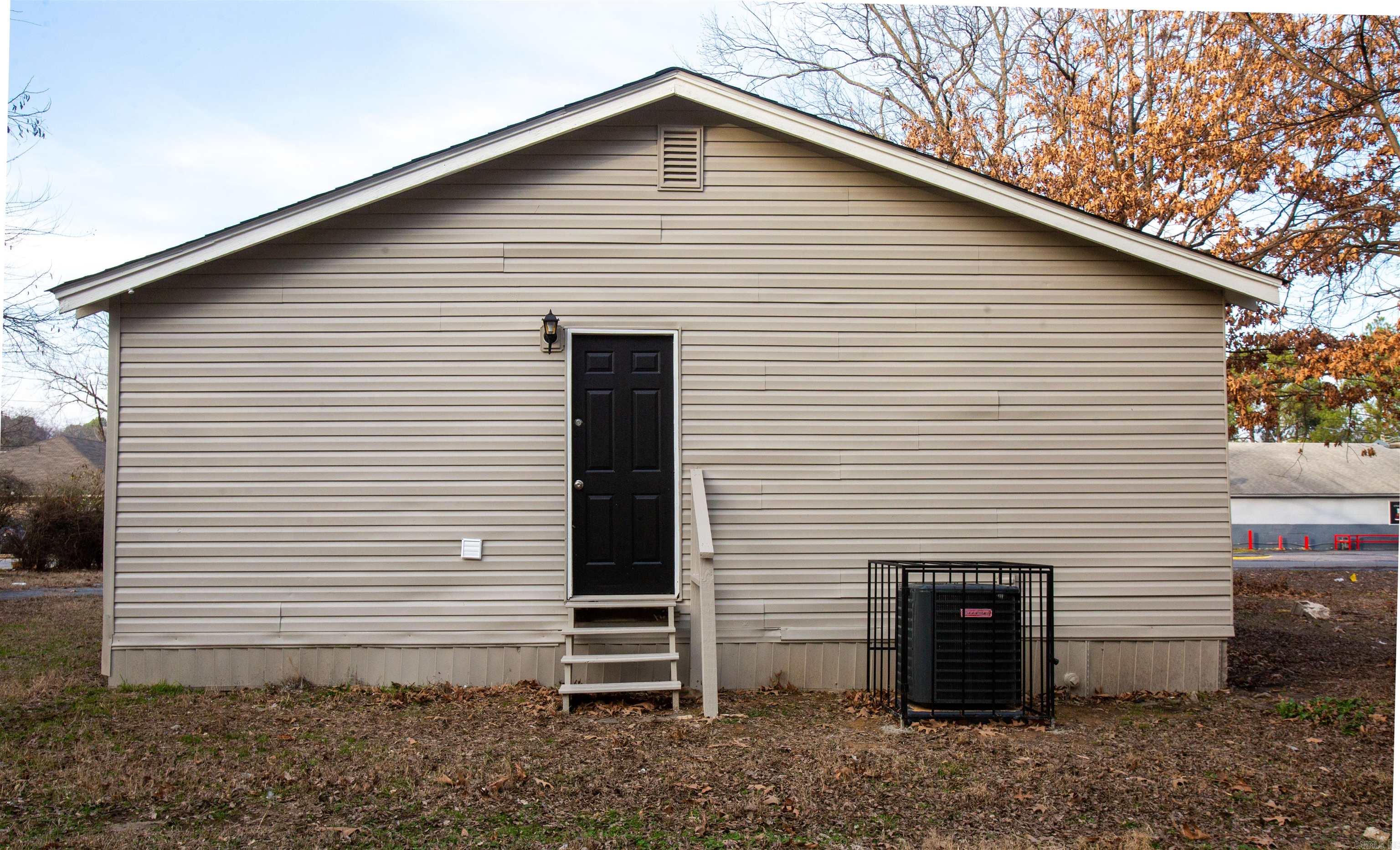 Machins - Residential Lease