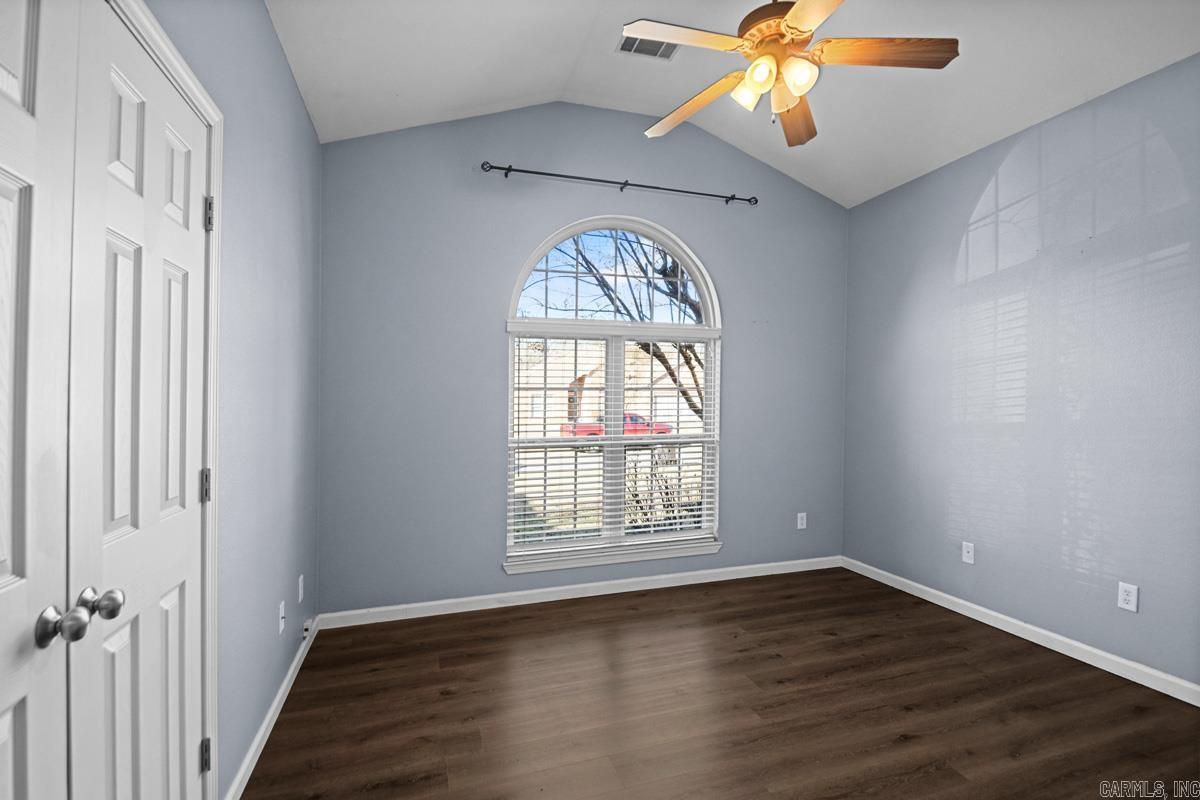 MADISON VILLAGE - Residential