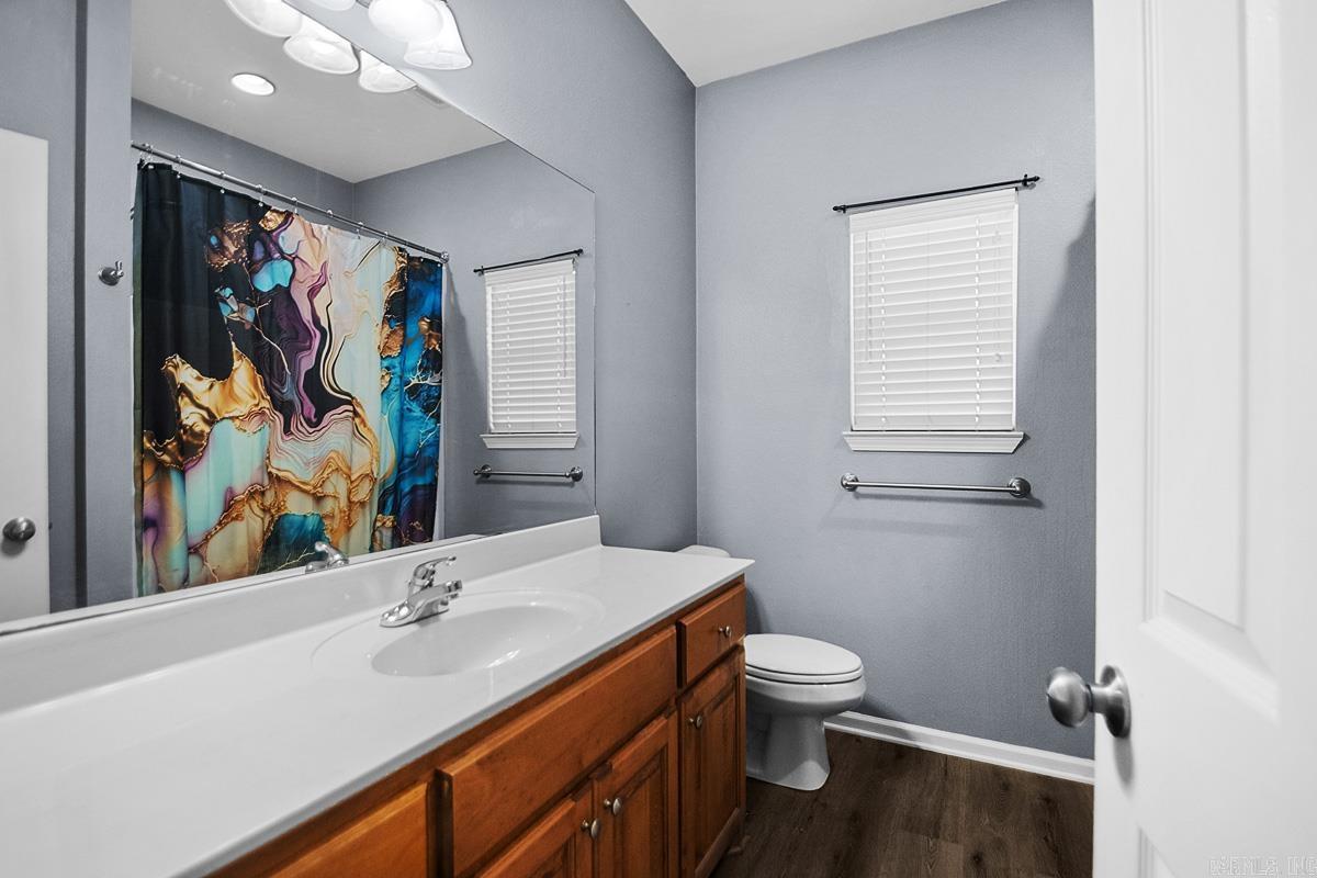 MADISON VILLAGE - Residential