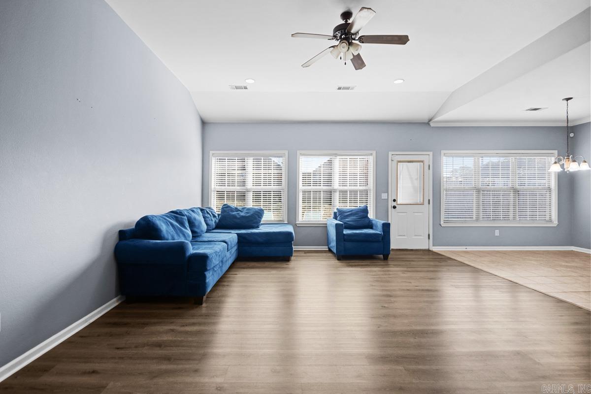 MADISON VILLAGE - Residential