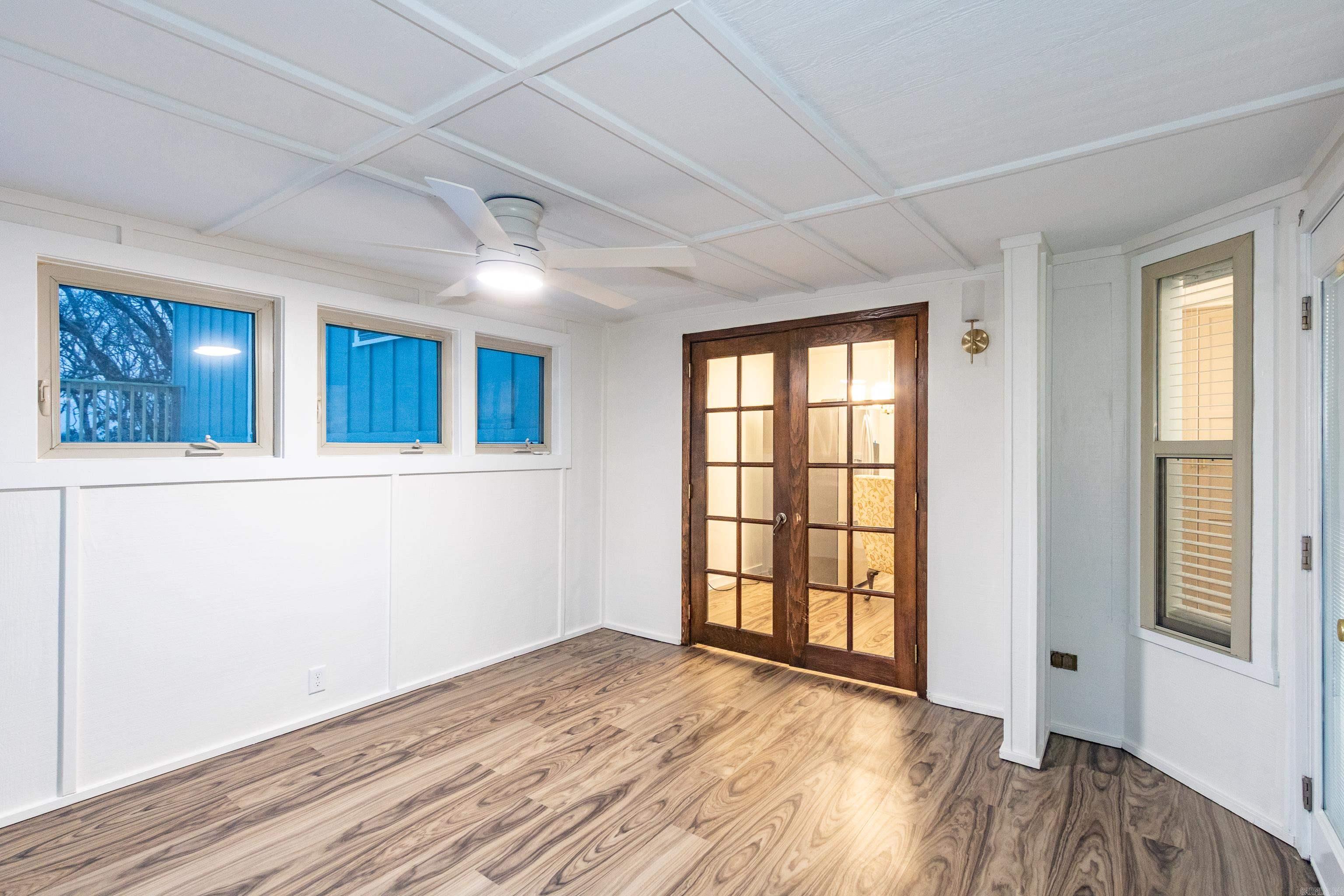 INDIAN HILLS - Residential