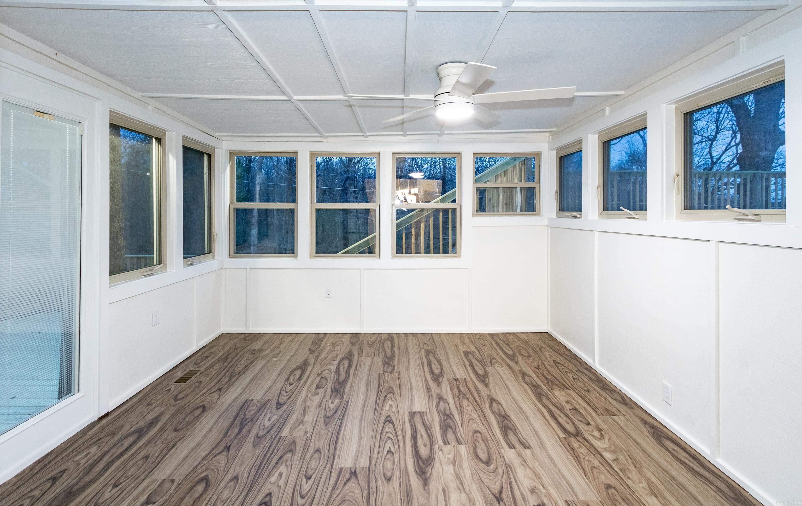 INDIAN HILLS - Residential