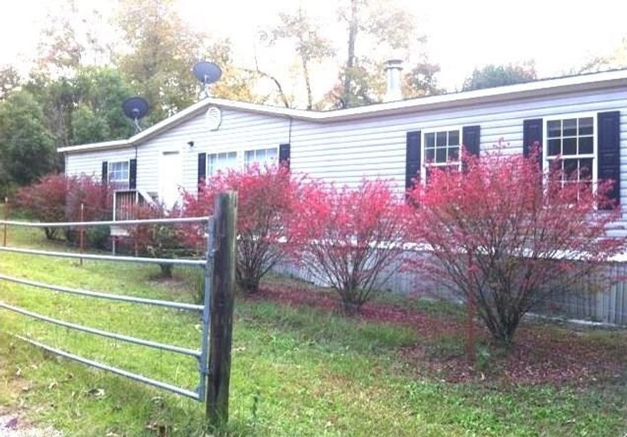 Nice 3 BR, 2 BA manufactured home in Hensley! Fireplace. Ceiling fans. Very nice wrap-around deck for grilling! This is a Fannie Mae HomePath property.  Learn more at www.HomePath.com. (AGENTS PLEASE REVIEW CONFIDENTIAL REMARKS FOR NEW FANNIE MAE OFFER SUBMISSION PROCESS).