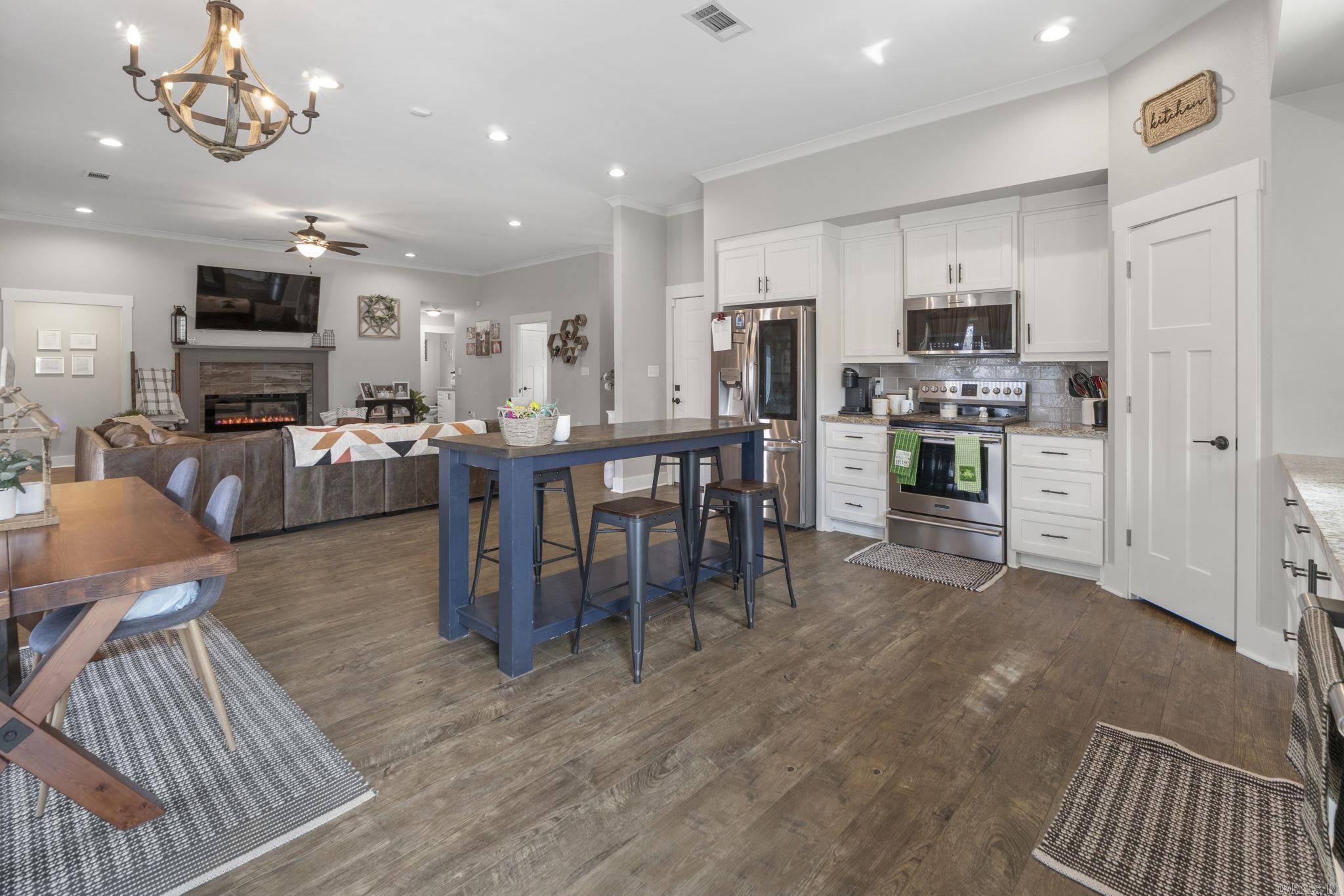 PLEASANT FOREST SUBDIVISION - Residential