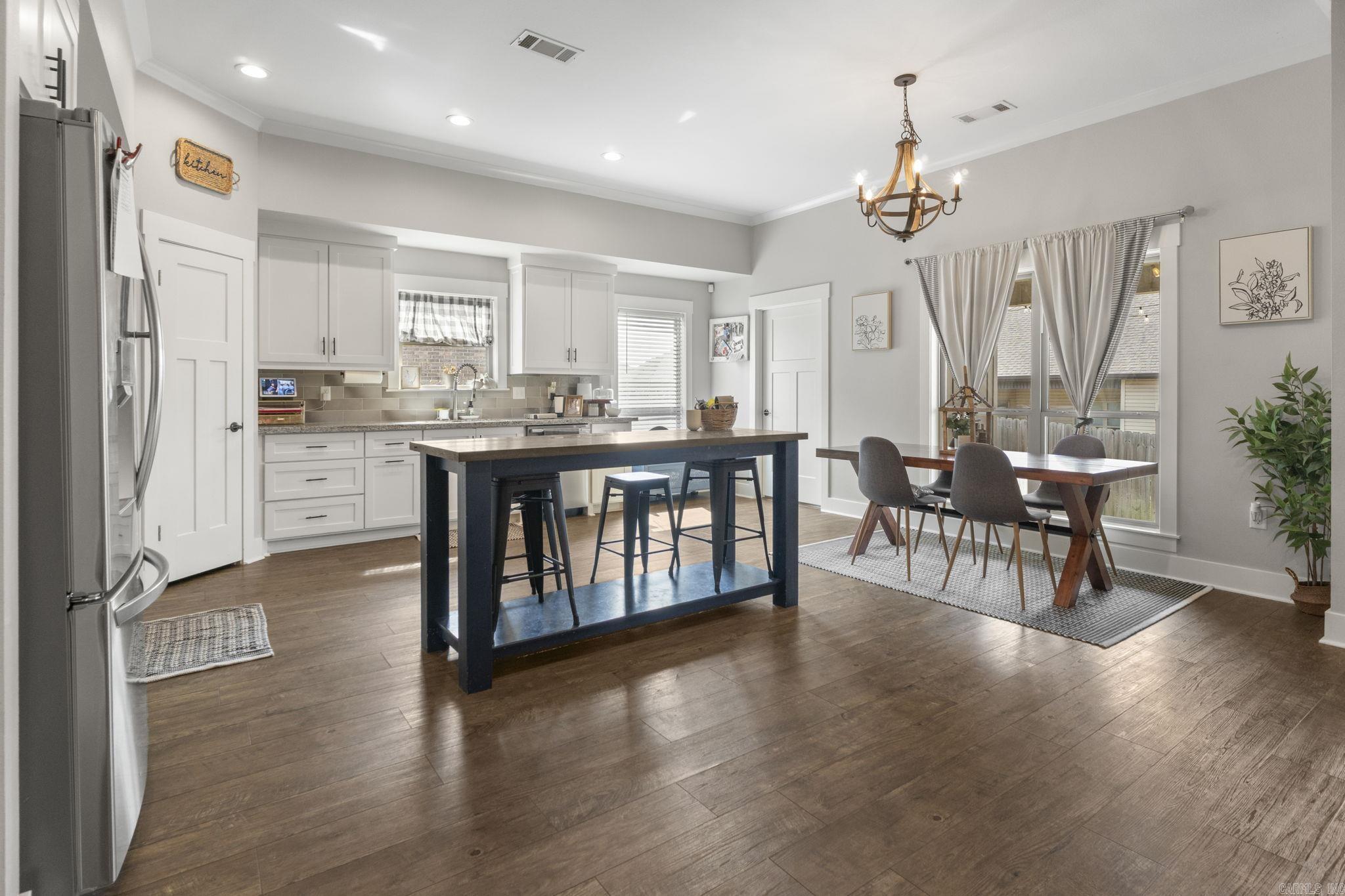 PLEASANT FOREST SUBDIVISION - Residential