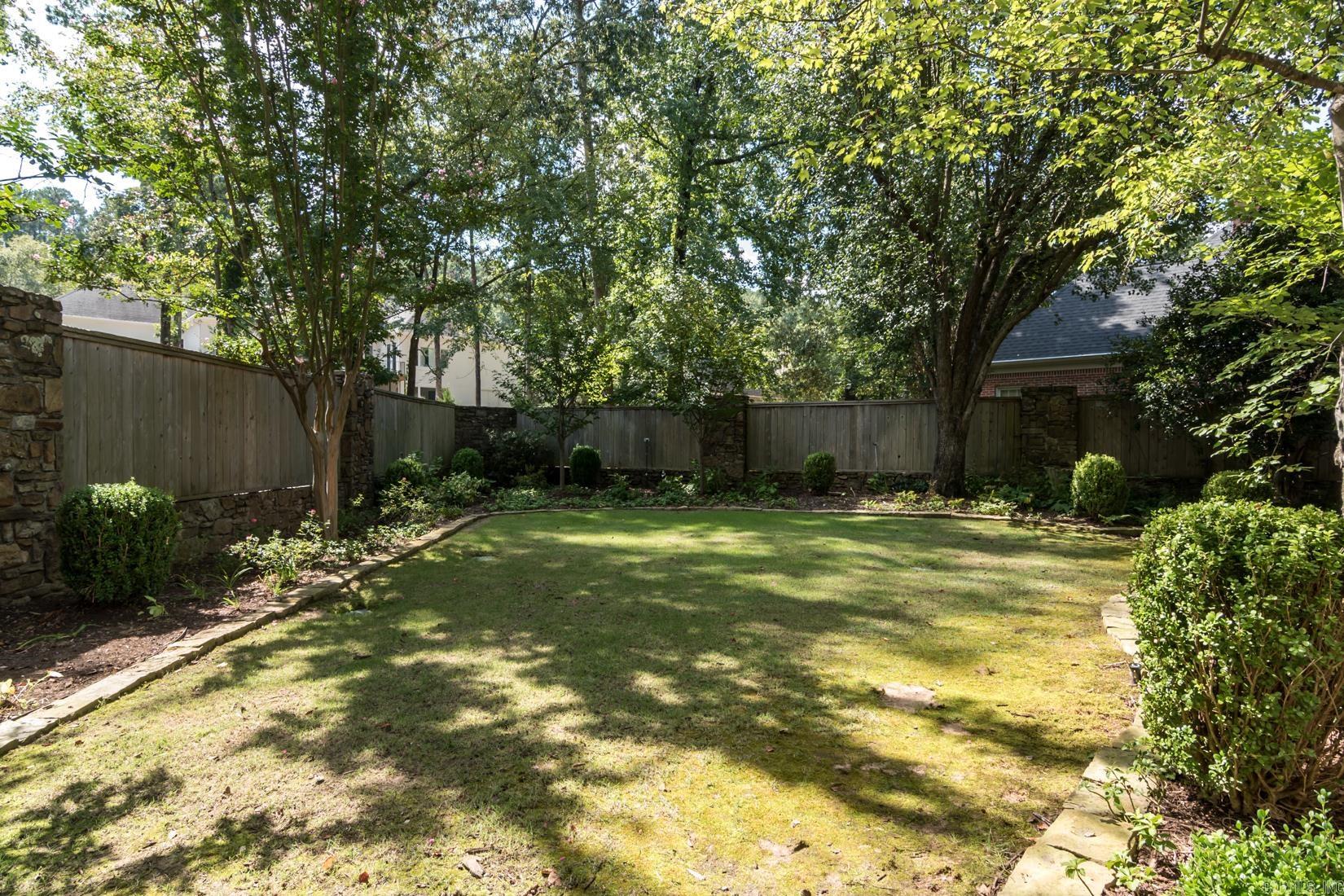 HICKORY CREEK - Residential