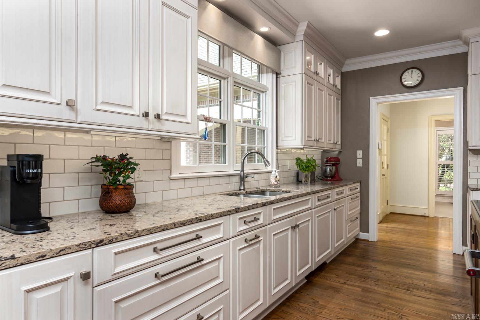 HICKORY CREEK - Residential