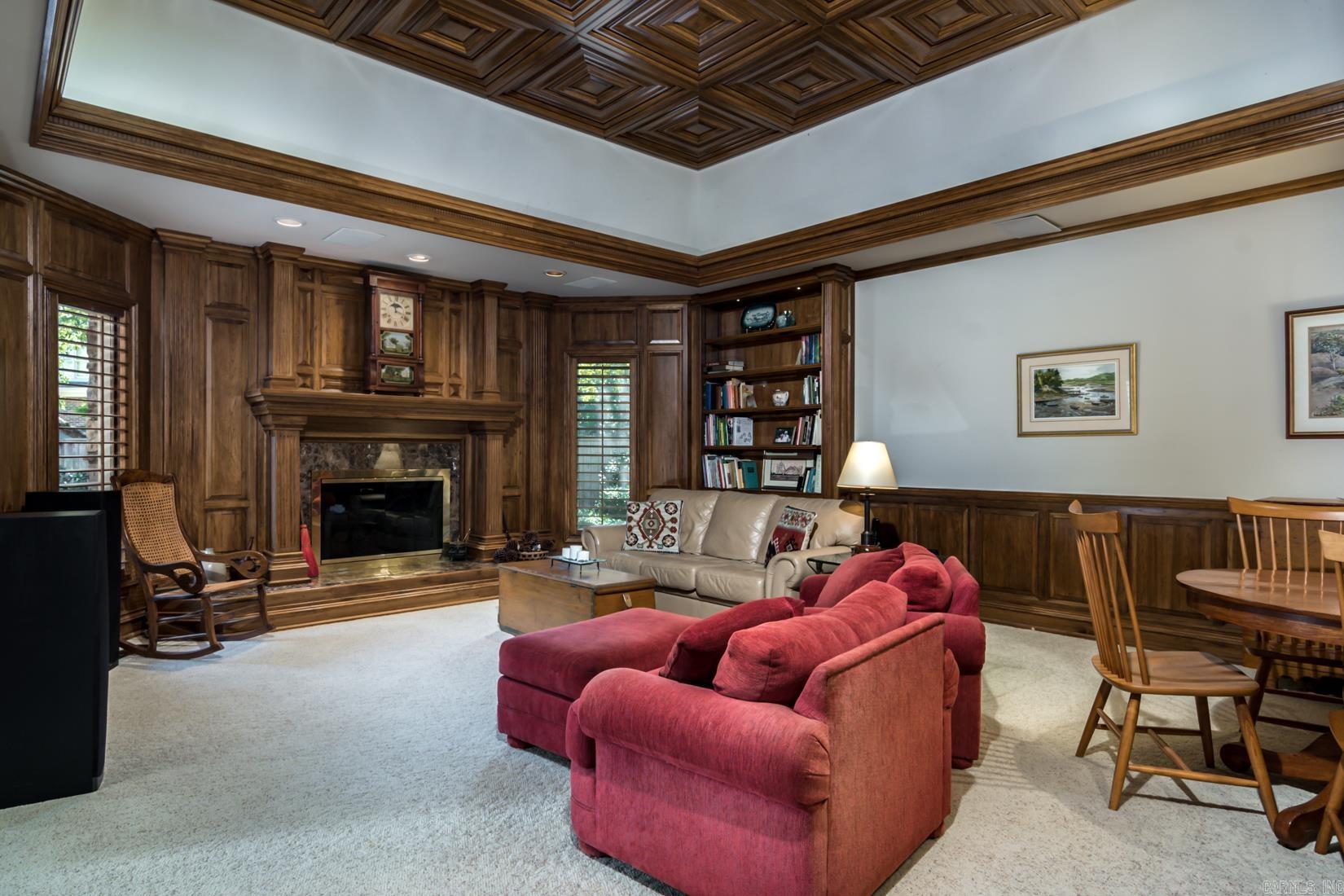 HICKORY CREEK - Residential