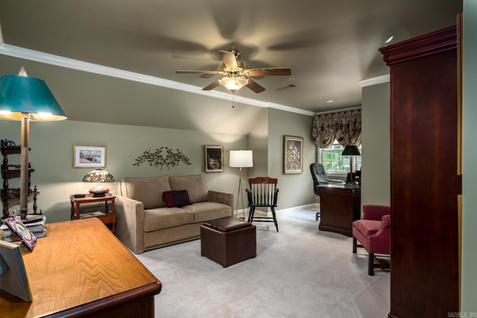 HICKORY CREEK - Residential