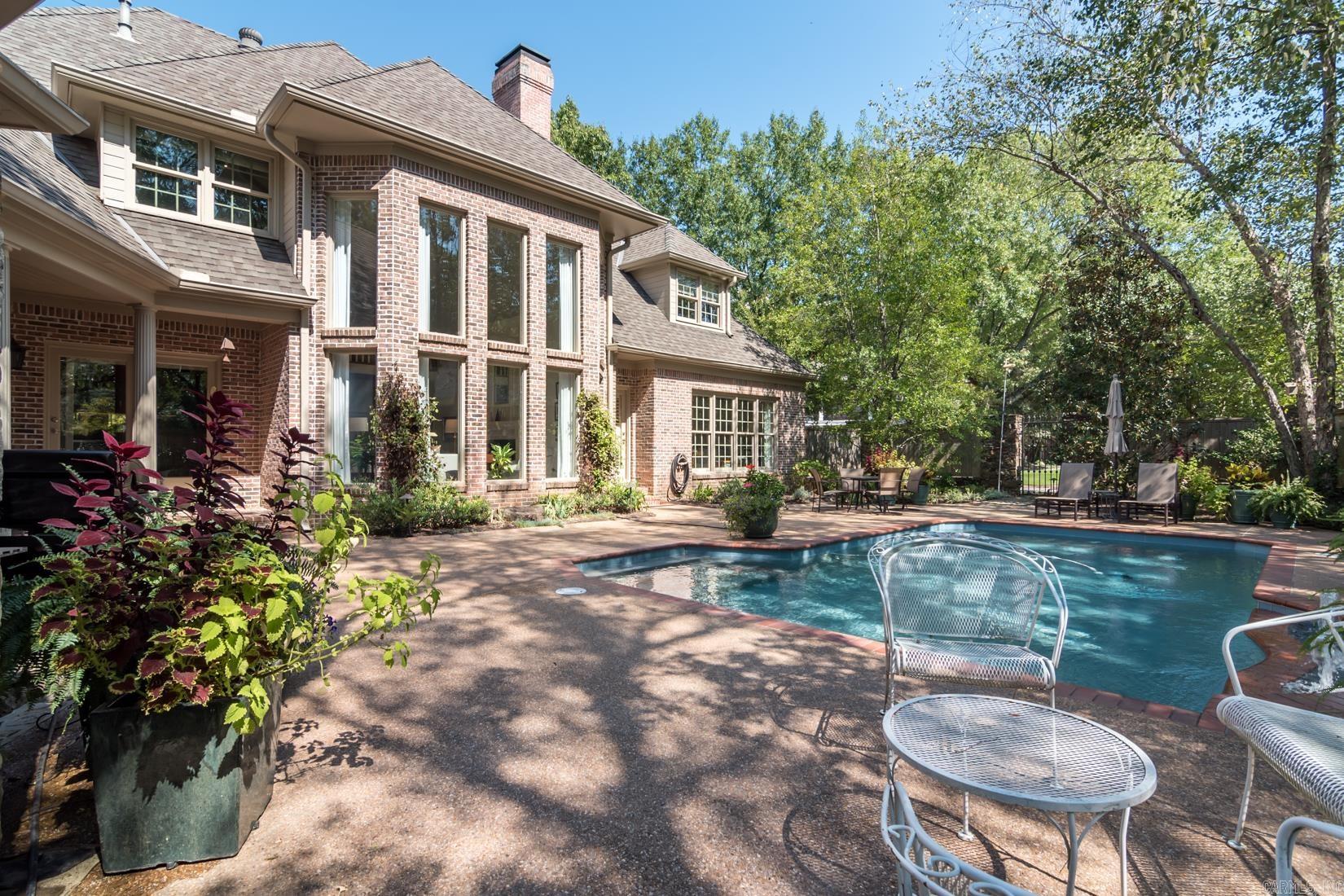 HICKORY CREEK - Residential