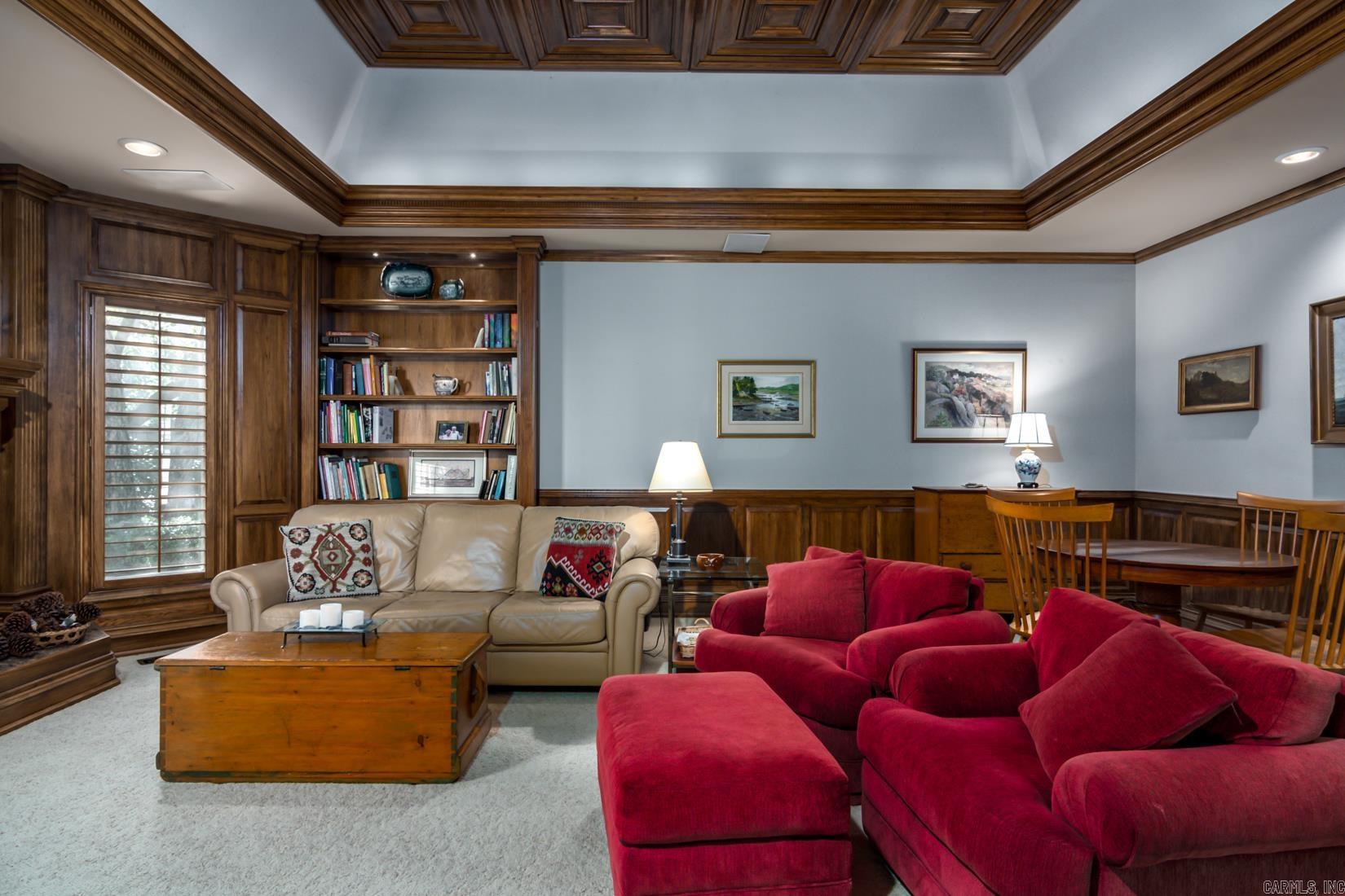 HICKORY CREEK - Residential
