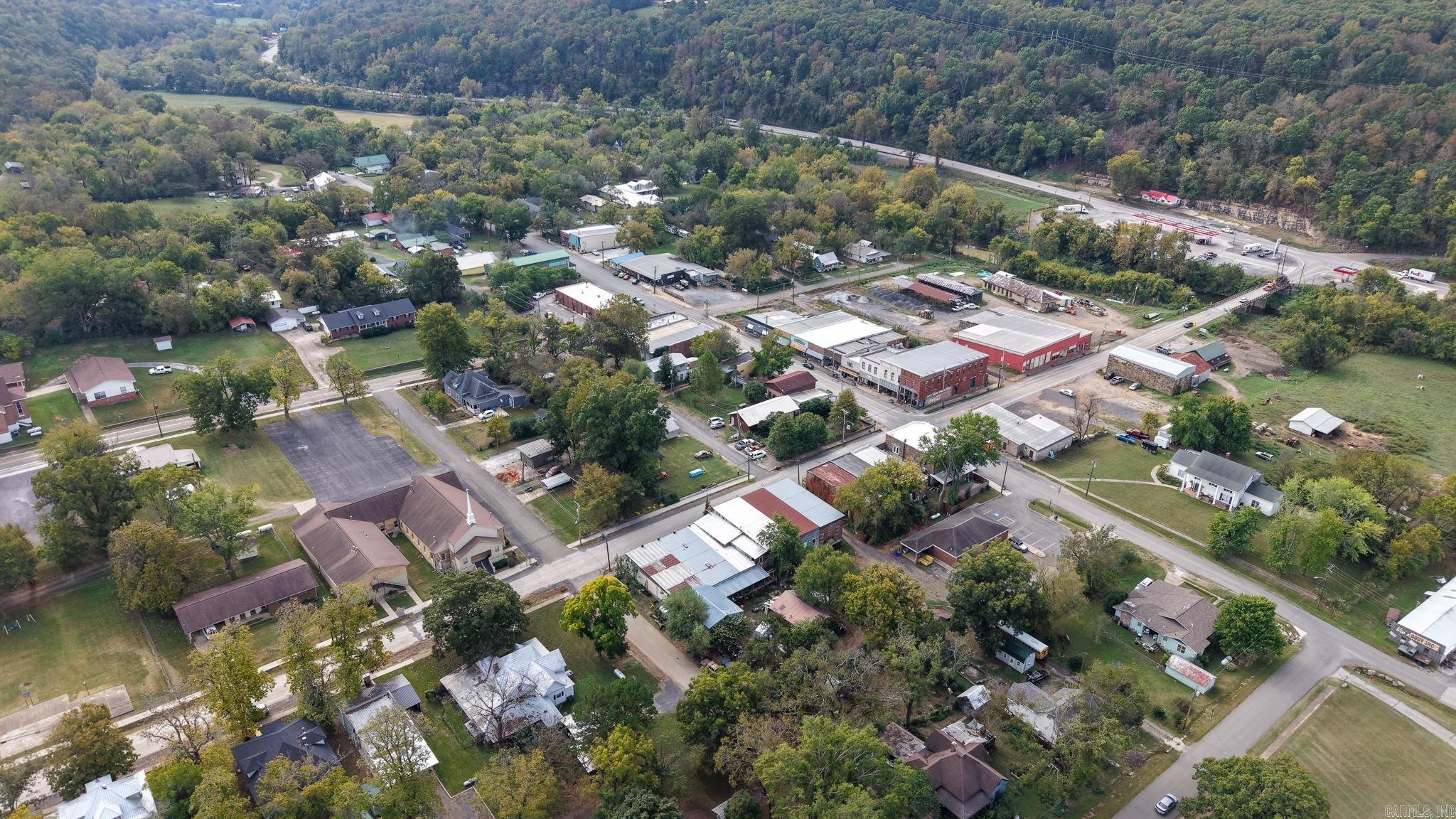 Leslie Original Town - Residential